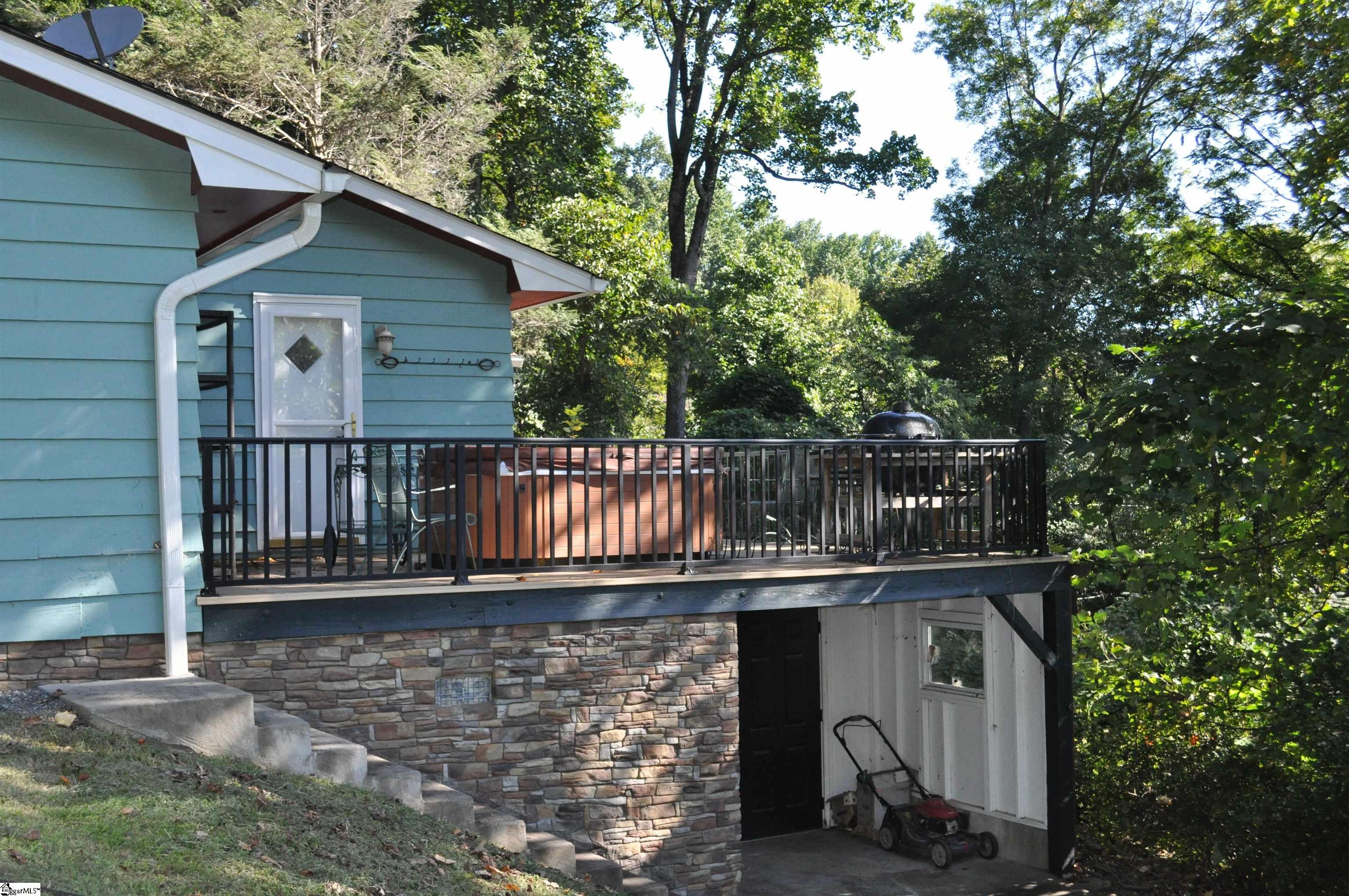 502 Meadowlark Drive Tryon, NC 28782
