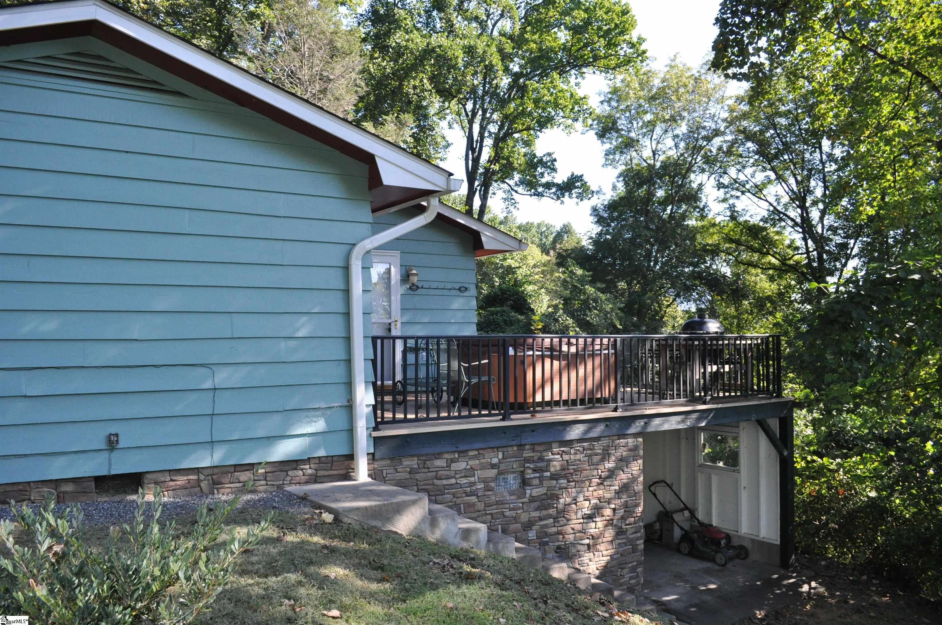 502 Meadowlark Drive Tryon, NC 28782