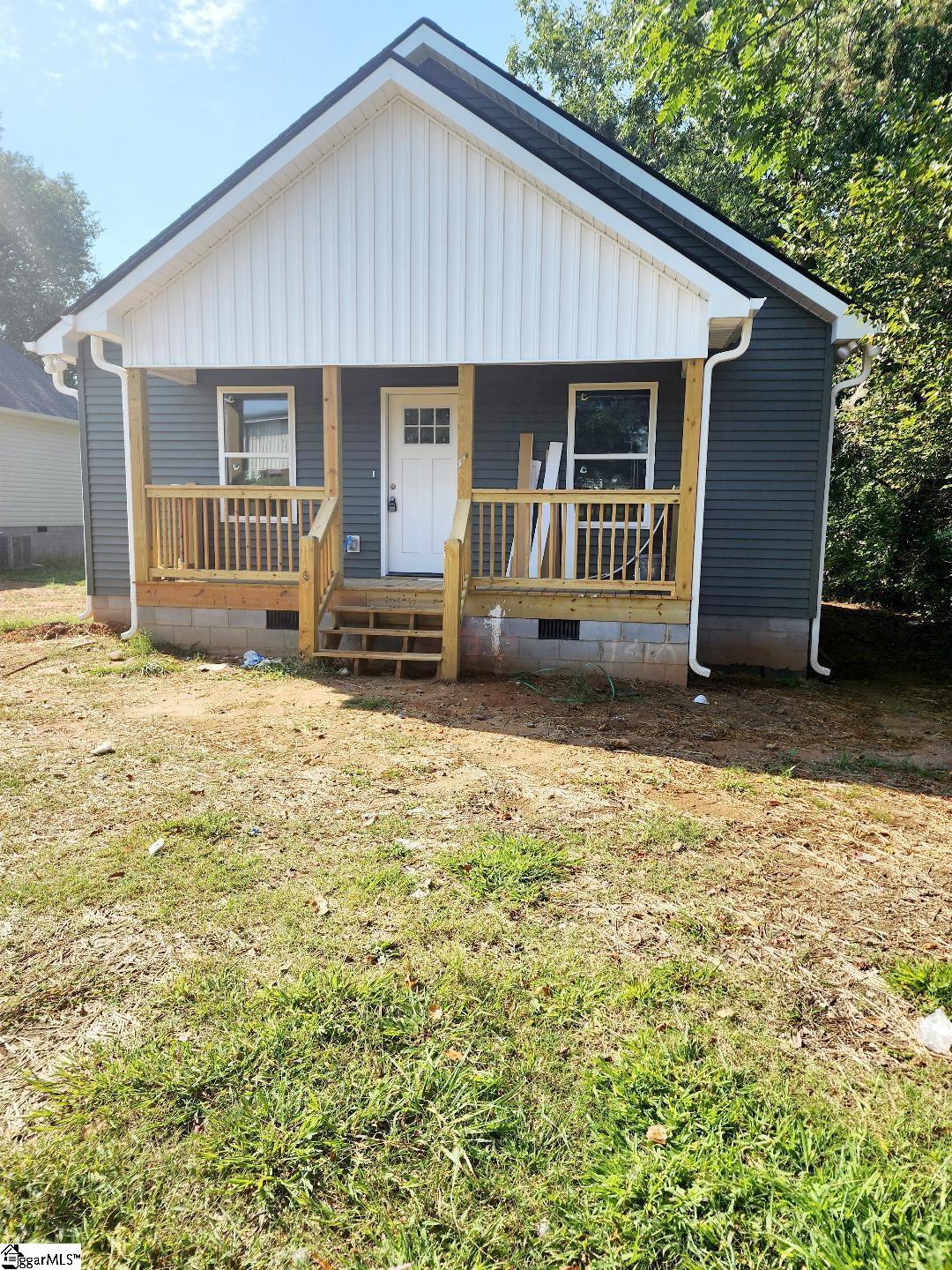 140 Broadus Street Greer, SC 29651