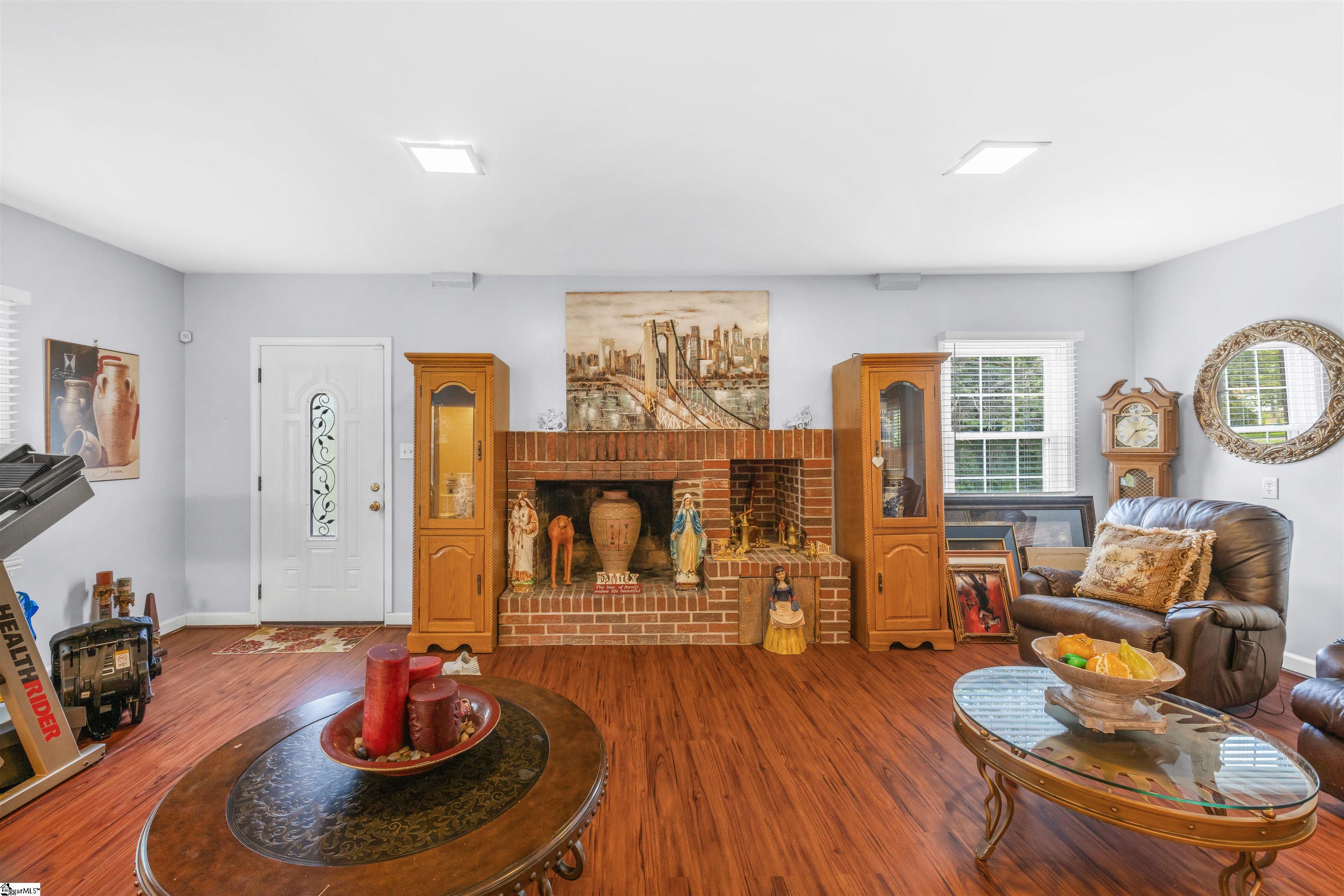 408 Putman Road Fountain Inn, SC 29644