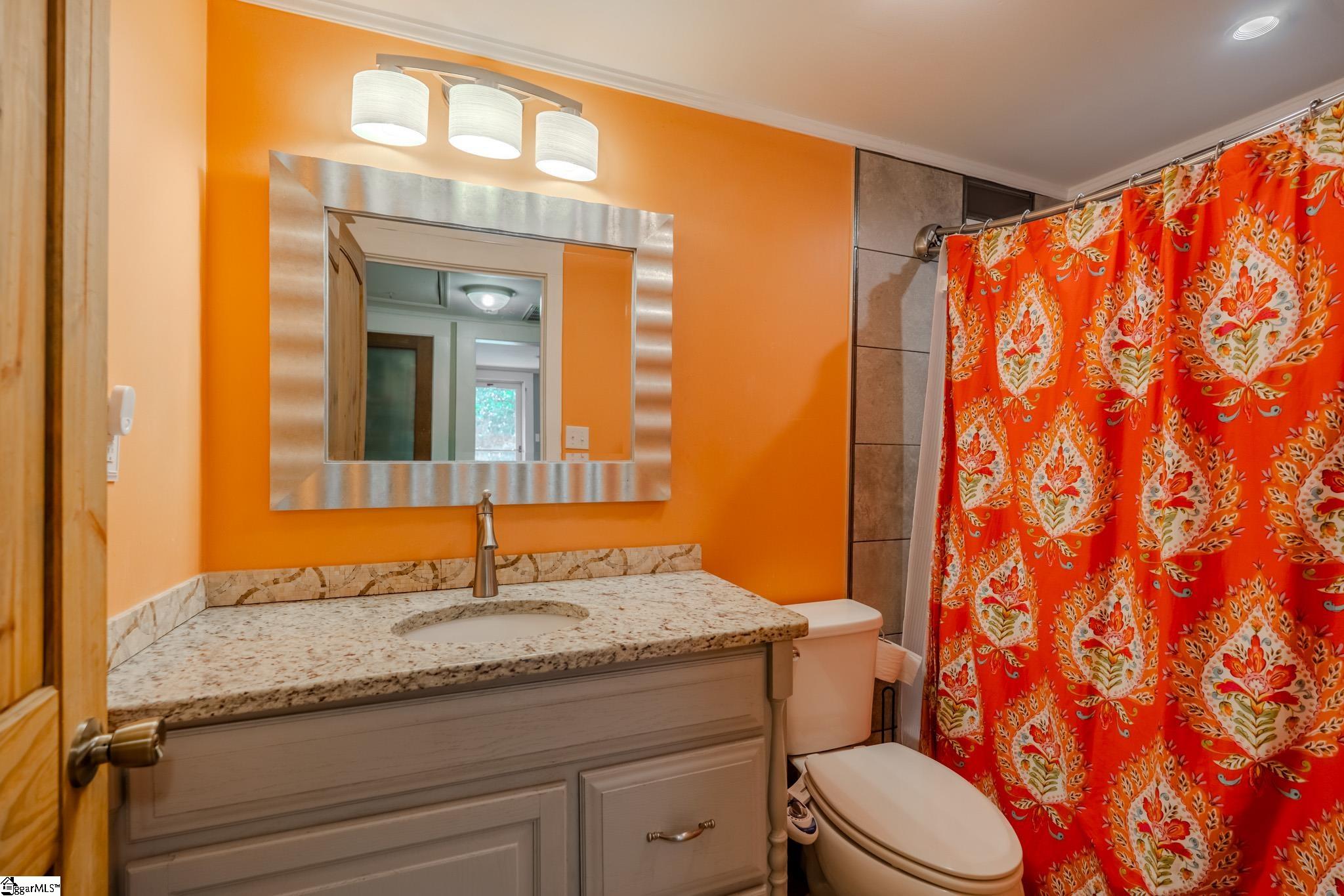 813 E Main Street Taylors, SC 29687-5229