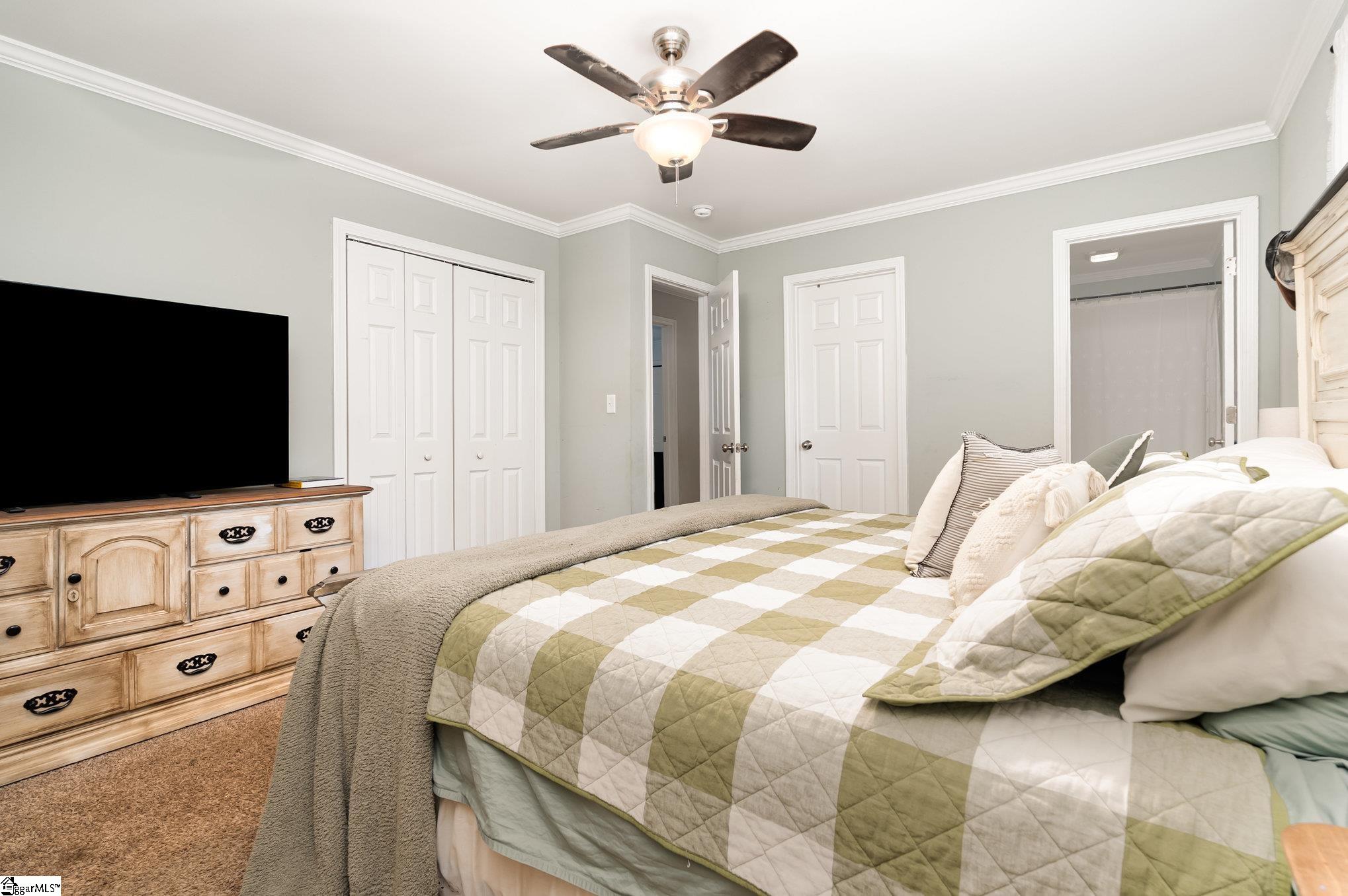 1669 Bolt Road Gray Court, SC 29645