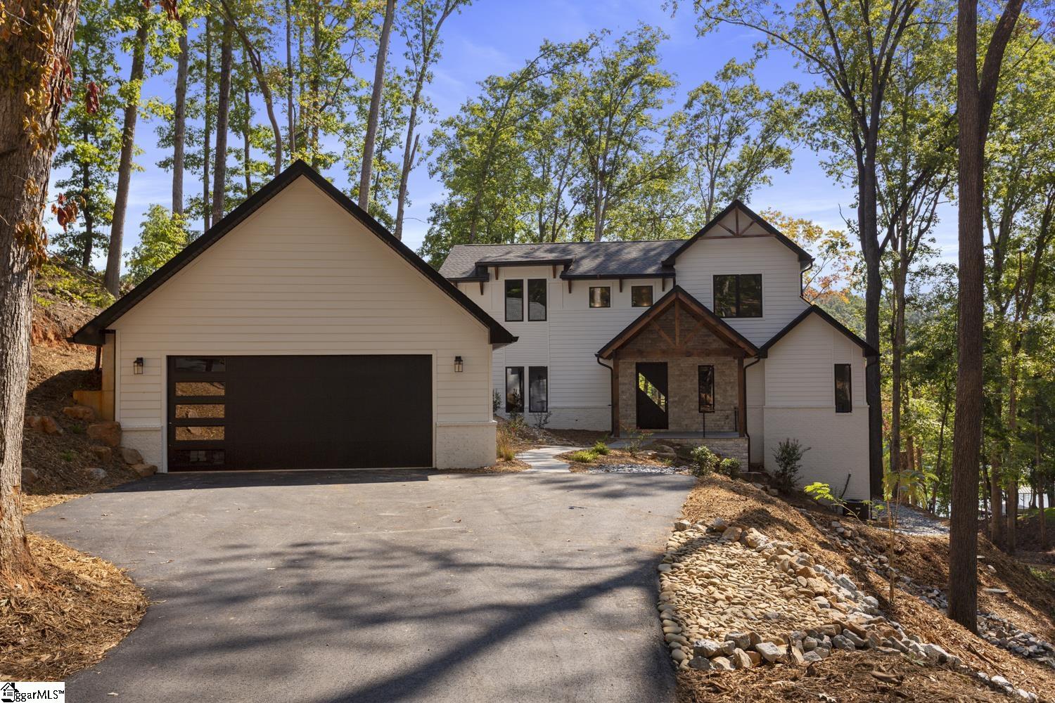 4014 Hardwood Pointe Drive West Union, SC 29696