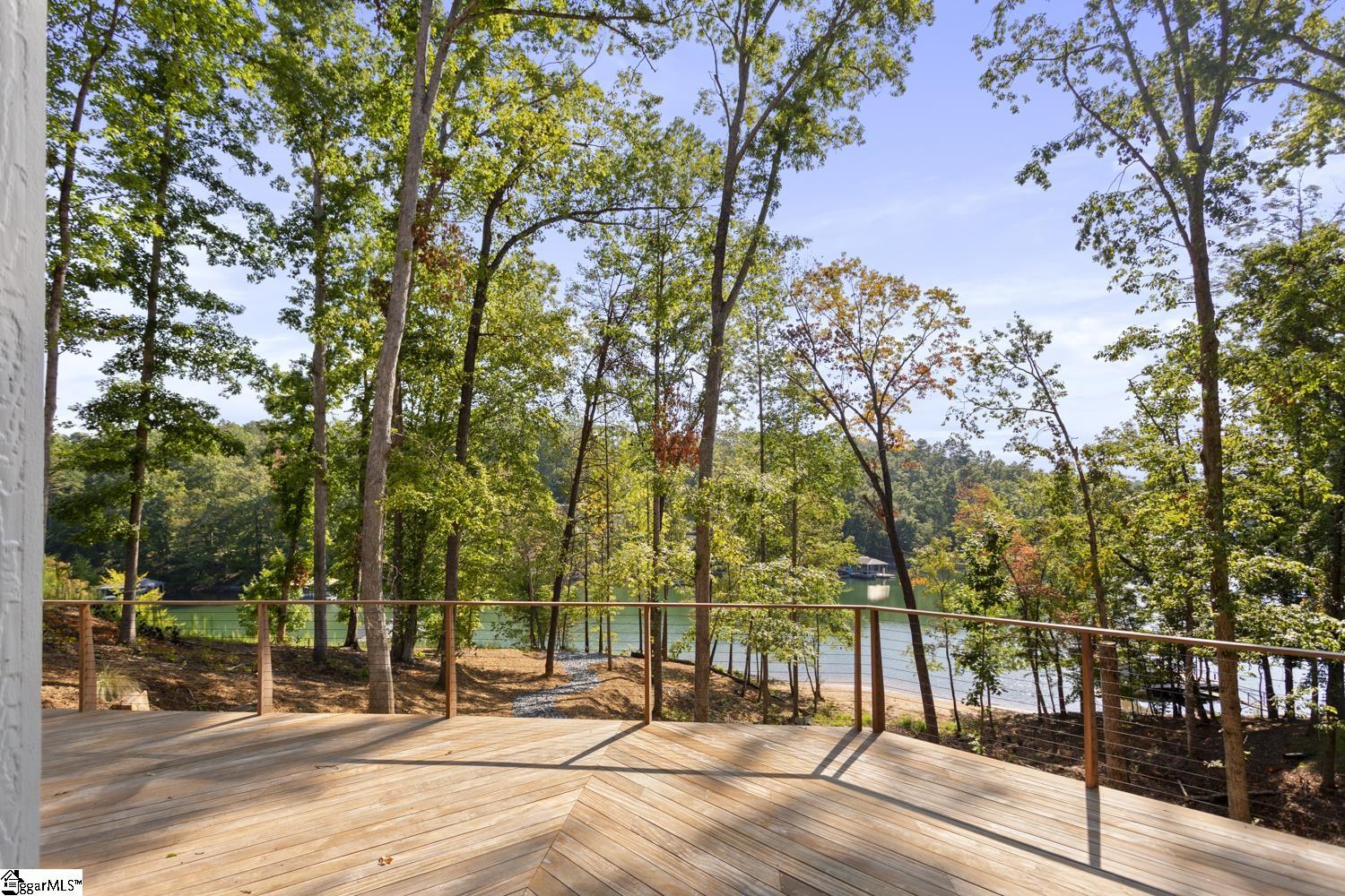 4014 Hardwood Pointe Drive West Union, SC 29696