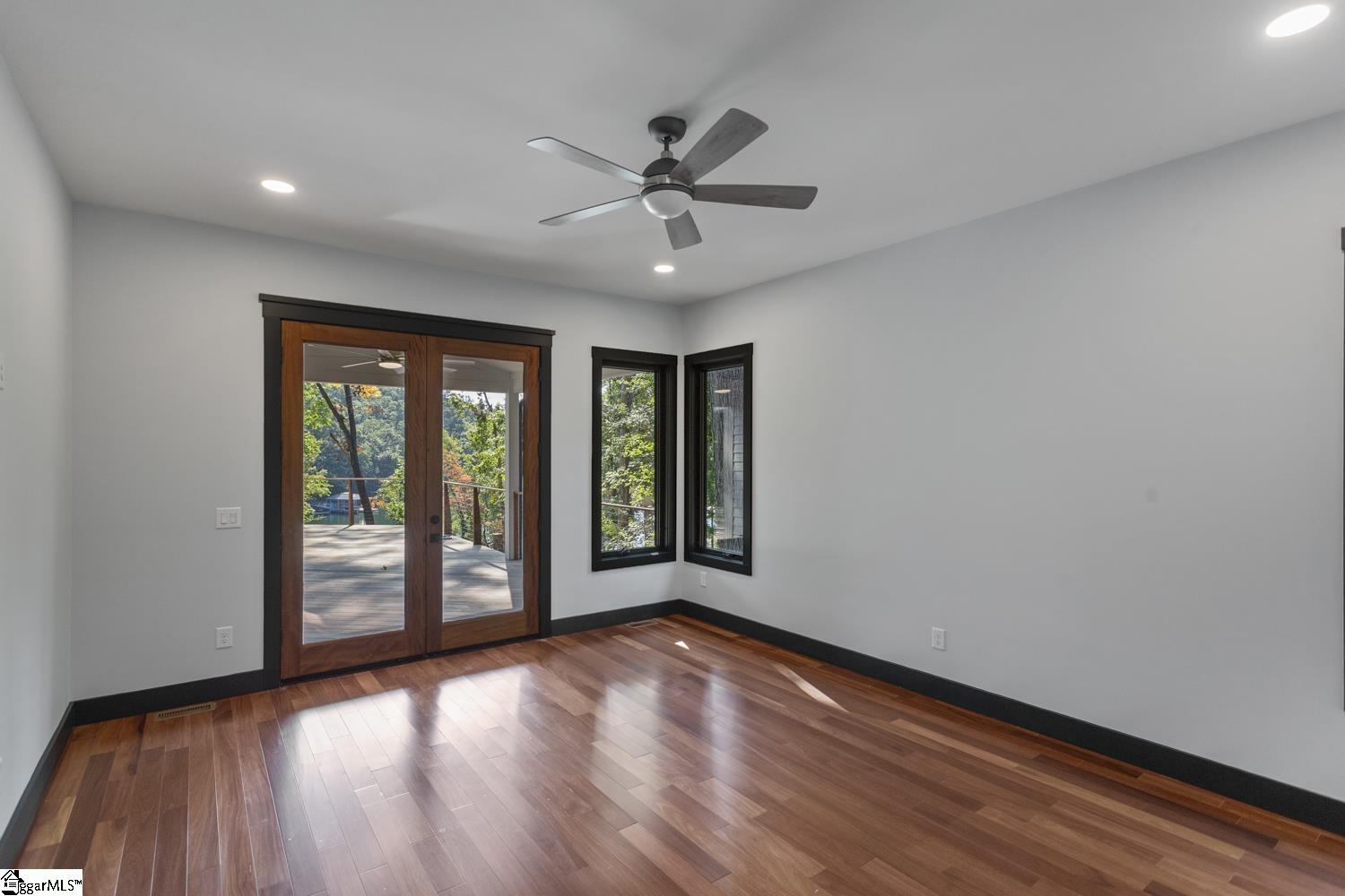 4014 Hardwood Pointe Drive West Union, SC 29696