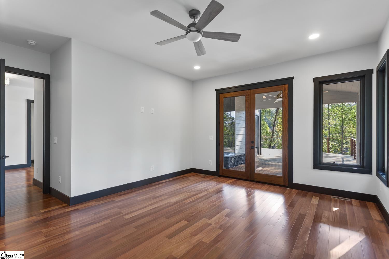 4014 Hardwood Pointe Drive West Union, SC 29696