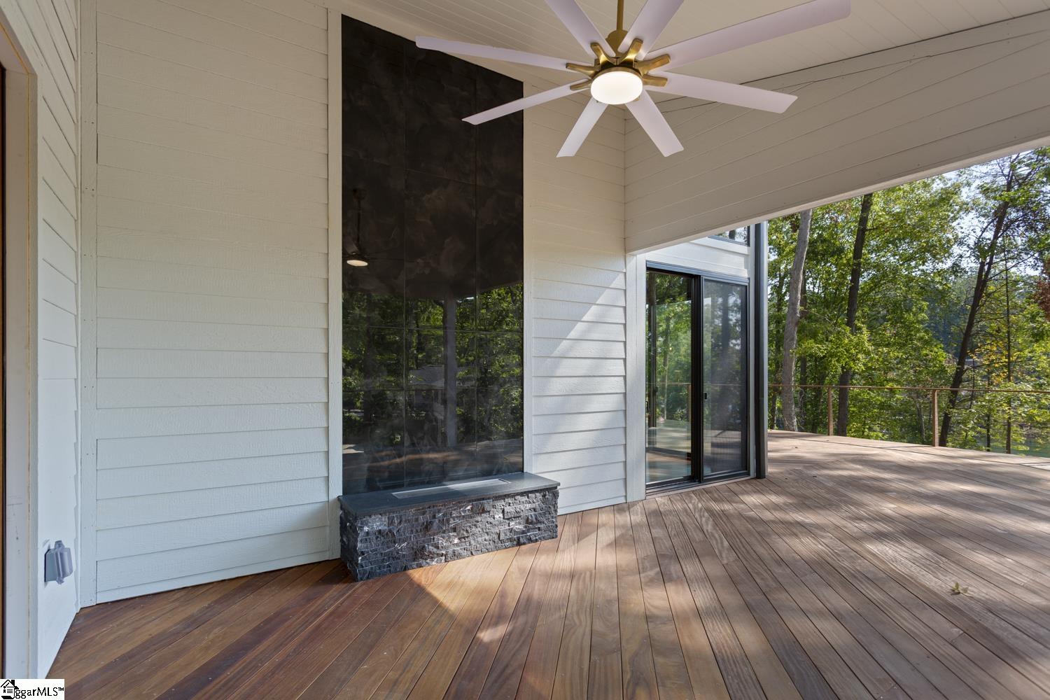 4014 Hardwood Pointe Drive West Union, SC 29696