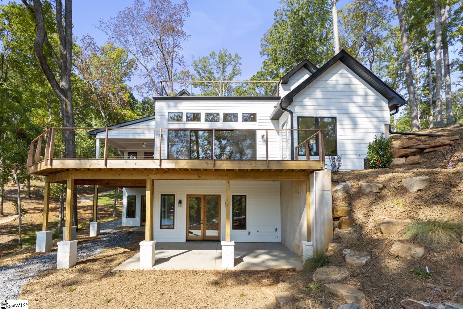 4014 Hardwood Pointe Drive West Union, SC 29696