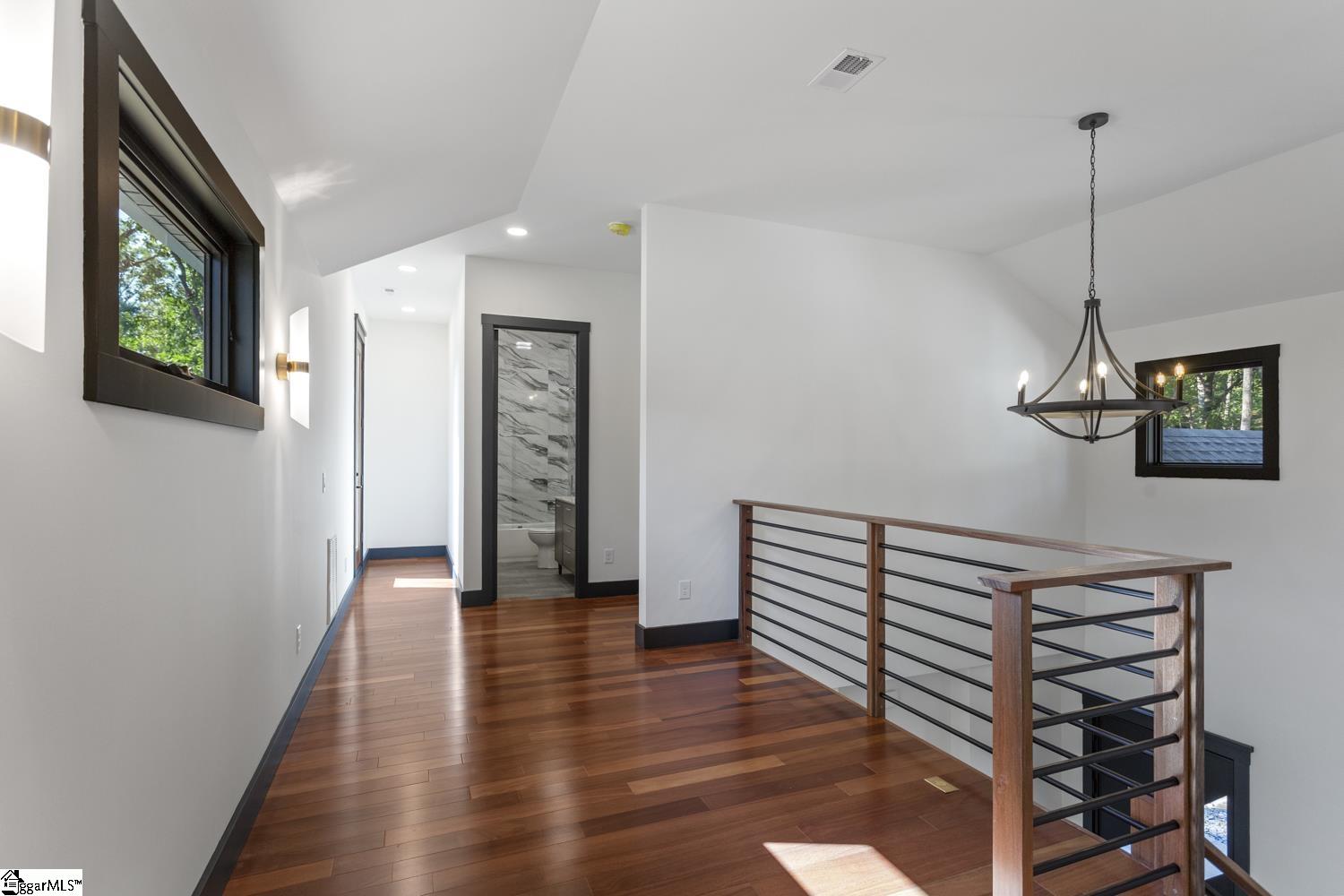 4014 Hardwood Pointe Drive West Union, SC 29696