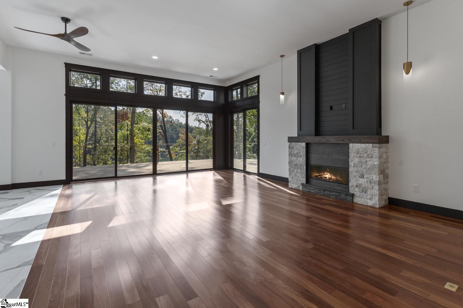 4014 Hardwood Pointe Drive West Union, SC 29696