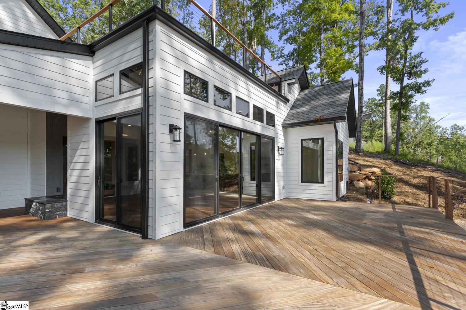 4014 Hardwood Pointe Drive West Union, SC 29696