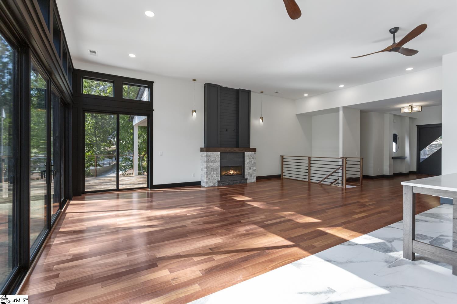 4014 Hardwood Pointe Drive West Union, SC 29696