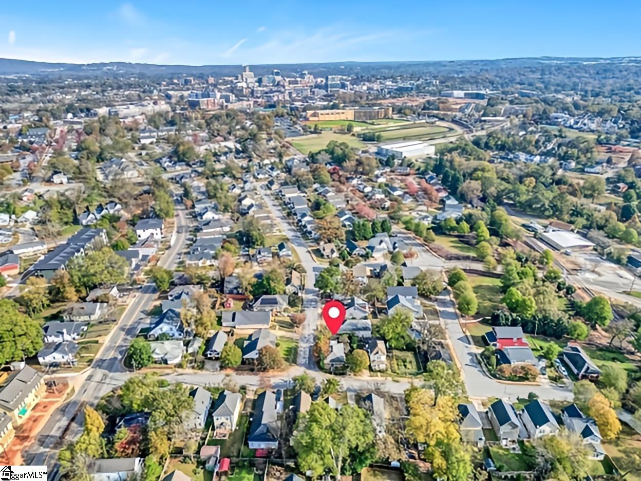 110 Lincoln Street Greenville, SC 29601