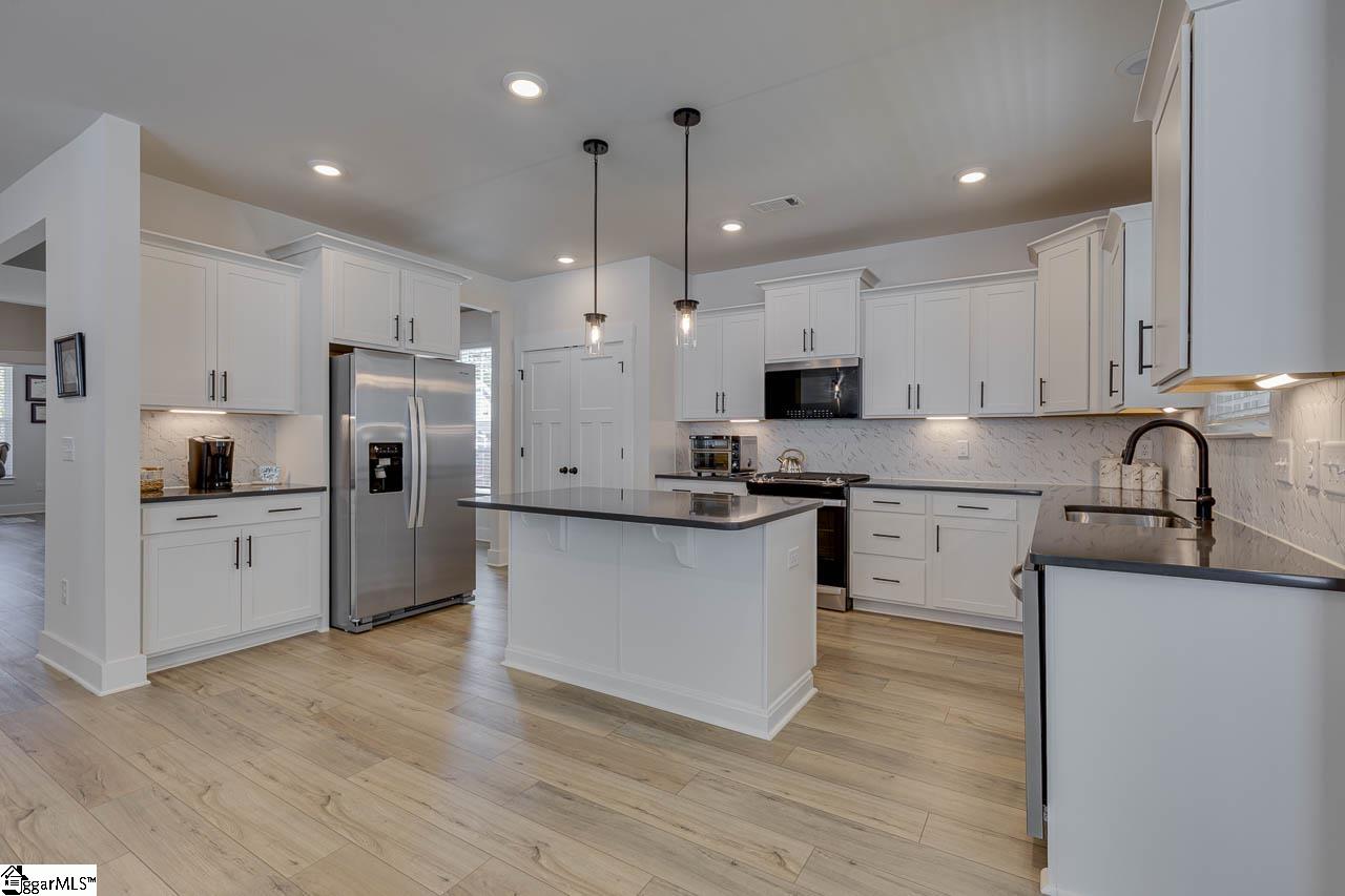 109 Beaverdam Creek Drive Anderson, SC 29621