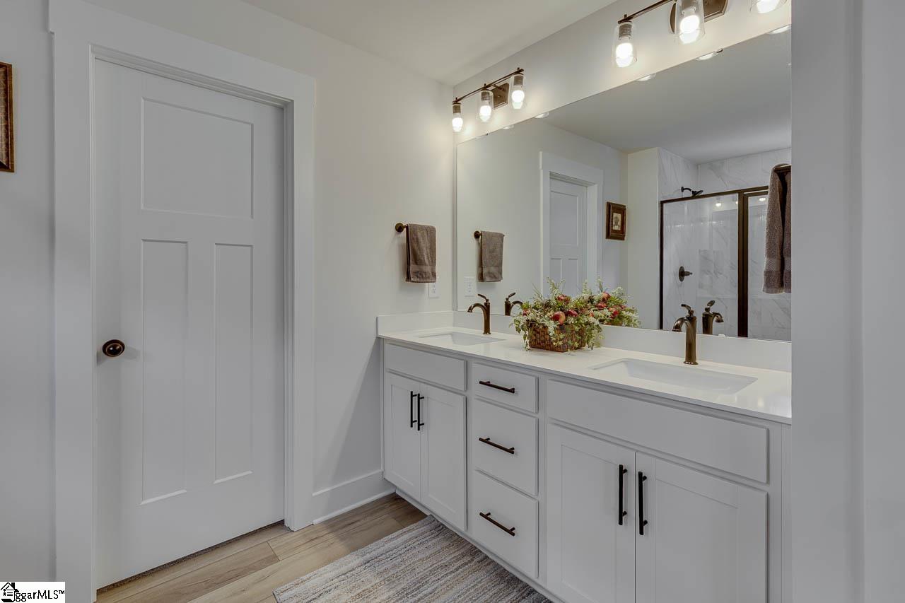 109 Beaverdam Creek Drive Anderson, SC 29621