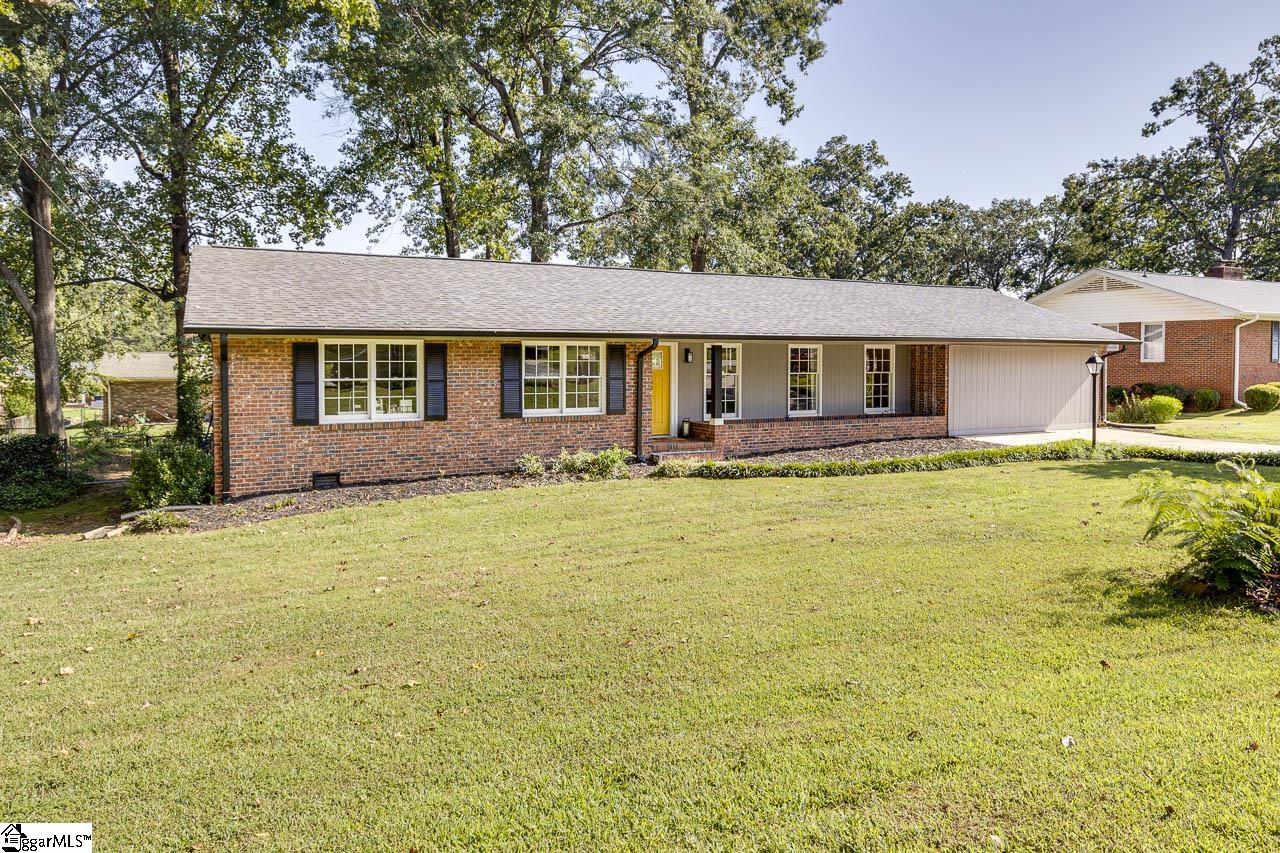 503 Strange Road Taylors, SC 29687