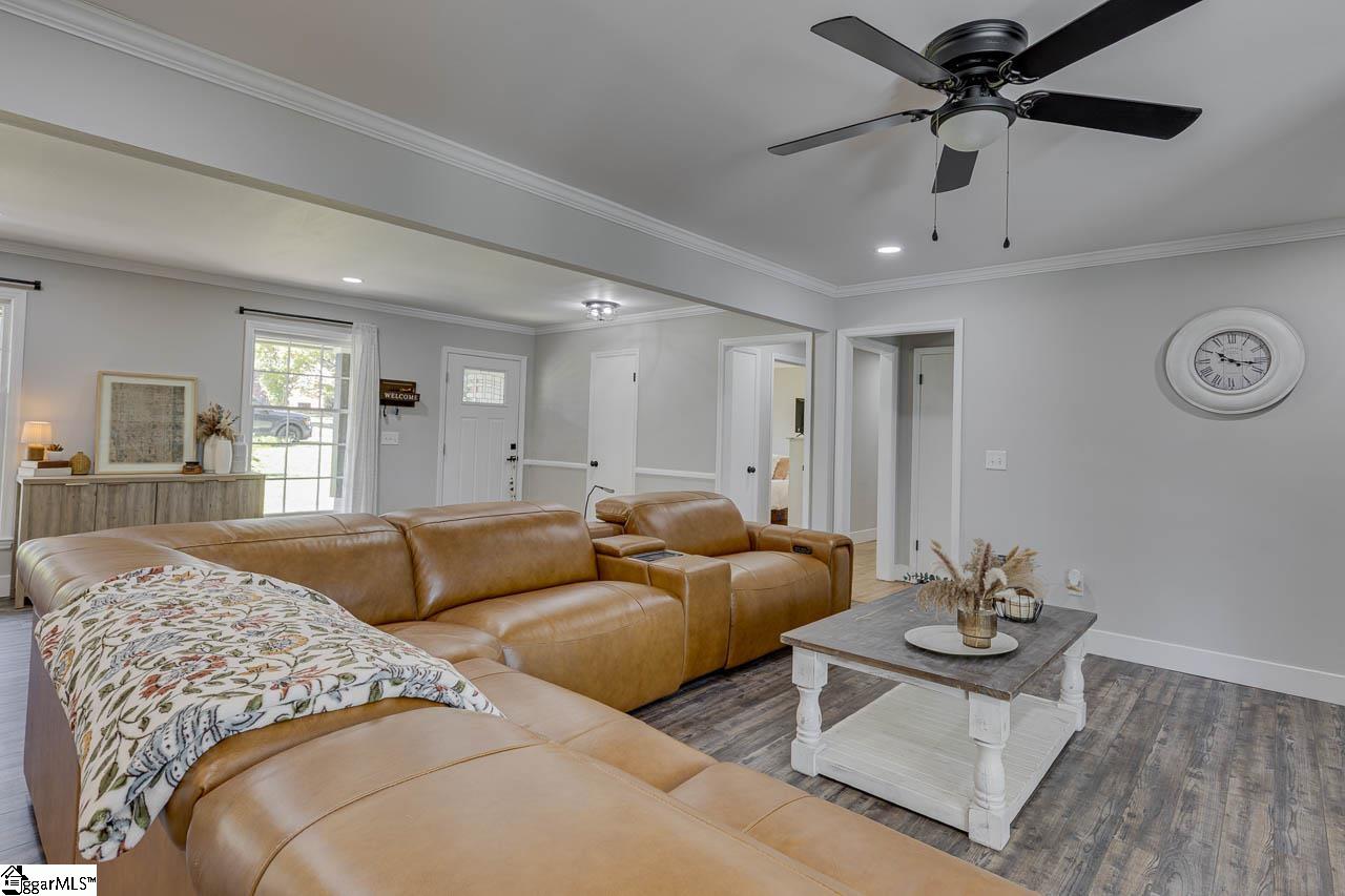 503 Strange Road Taylors, SC 29687