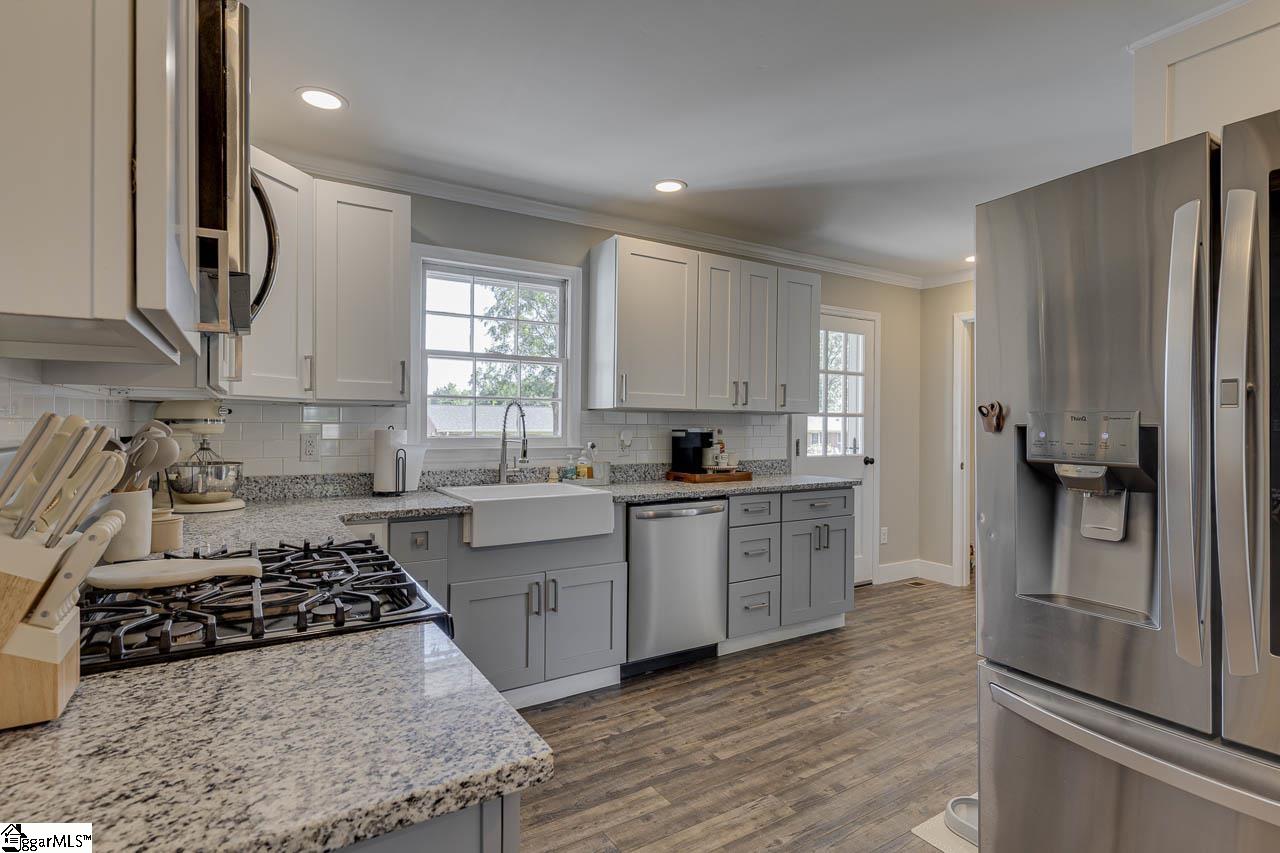 503 Strange Road Taylors, SC 29687