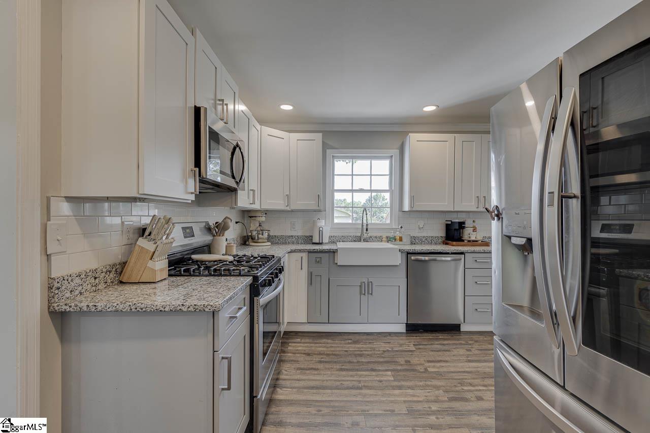 503 Strange Road Taylors, SC 29687