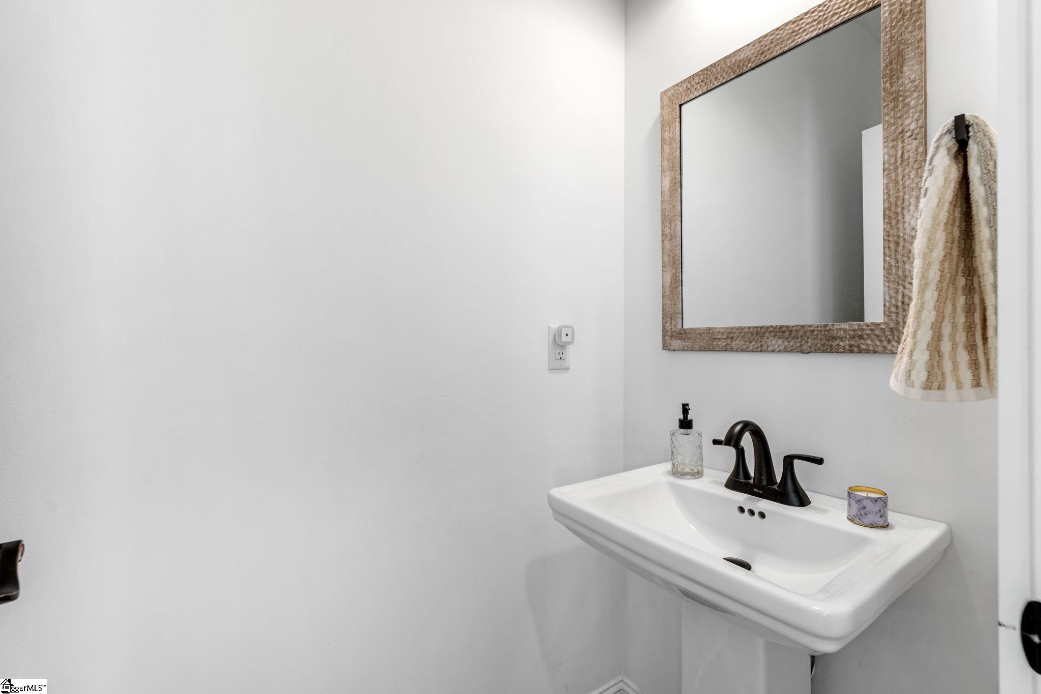 7 Railroad Street Greenville, SC 29607