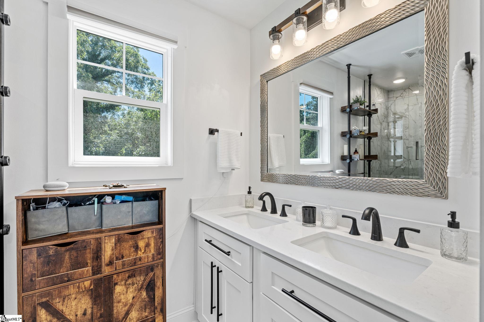 7 Railroad Street Greenville, SC 29607