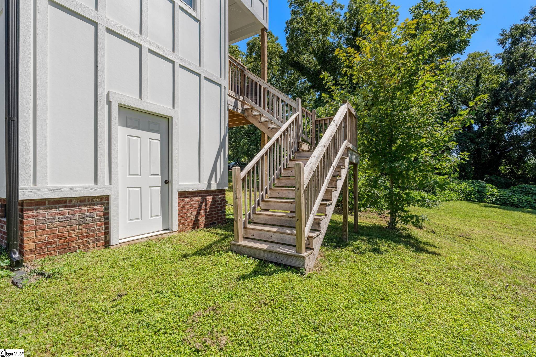 7 Railroad Street Greenville, SC 29607