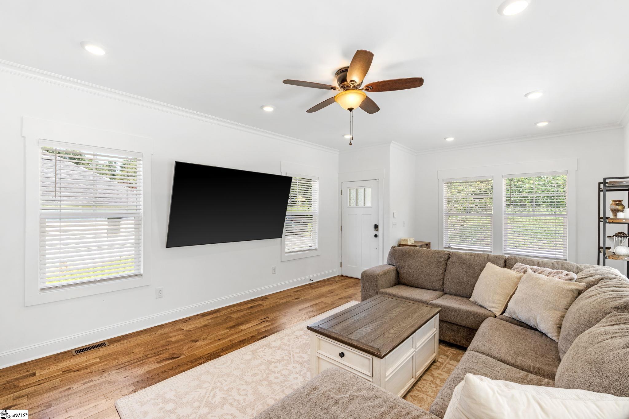 7 Railroad Street Greenville, SC 29607