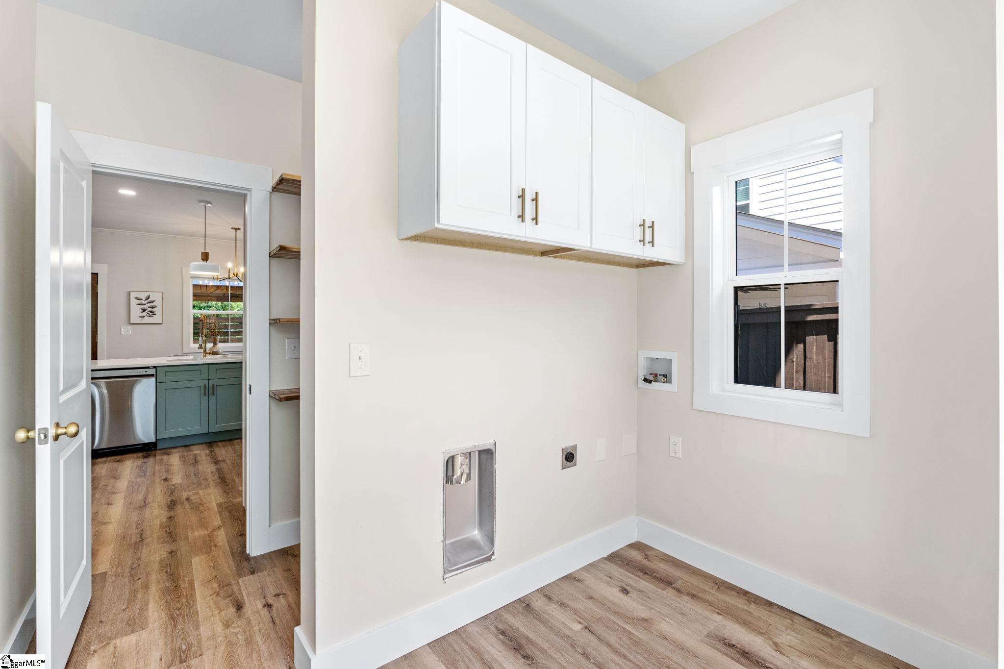 5 Winn Street Greenville, SC 29601