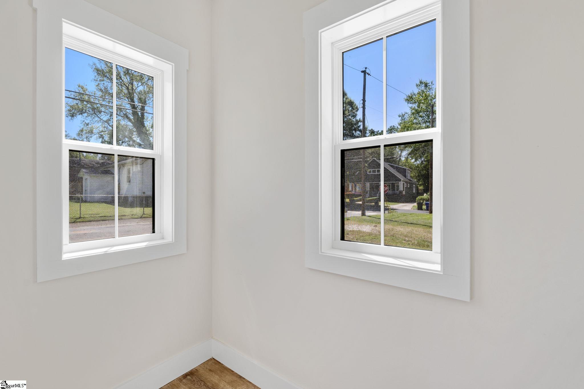 5 Winn Street Greenville, SC 29601
