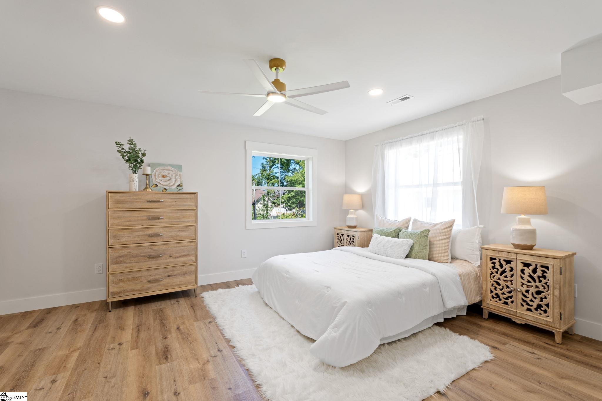 5 Winn Street Greenville, SC 29601