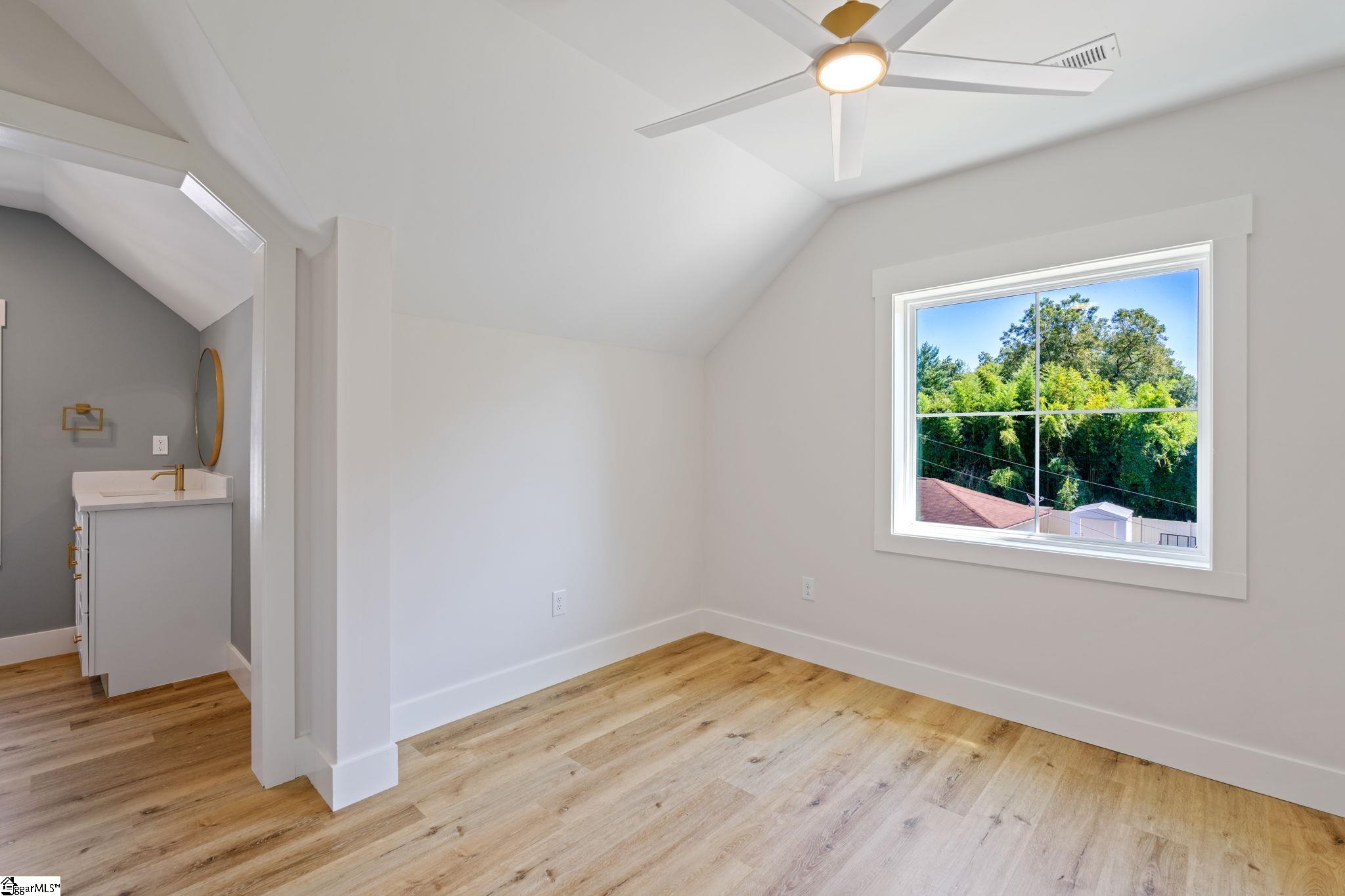 5 Winn Street Greenville, SC 29601