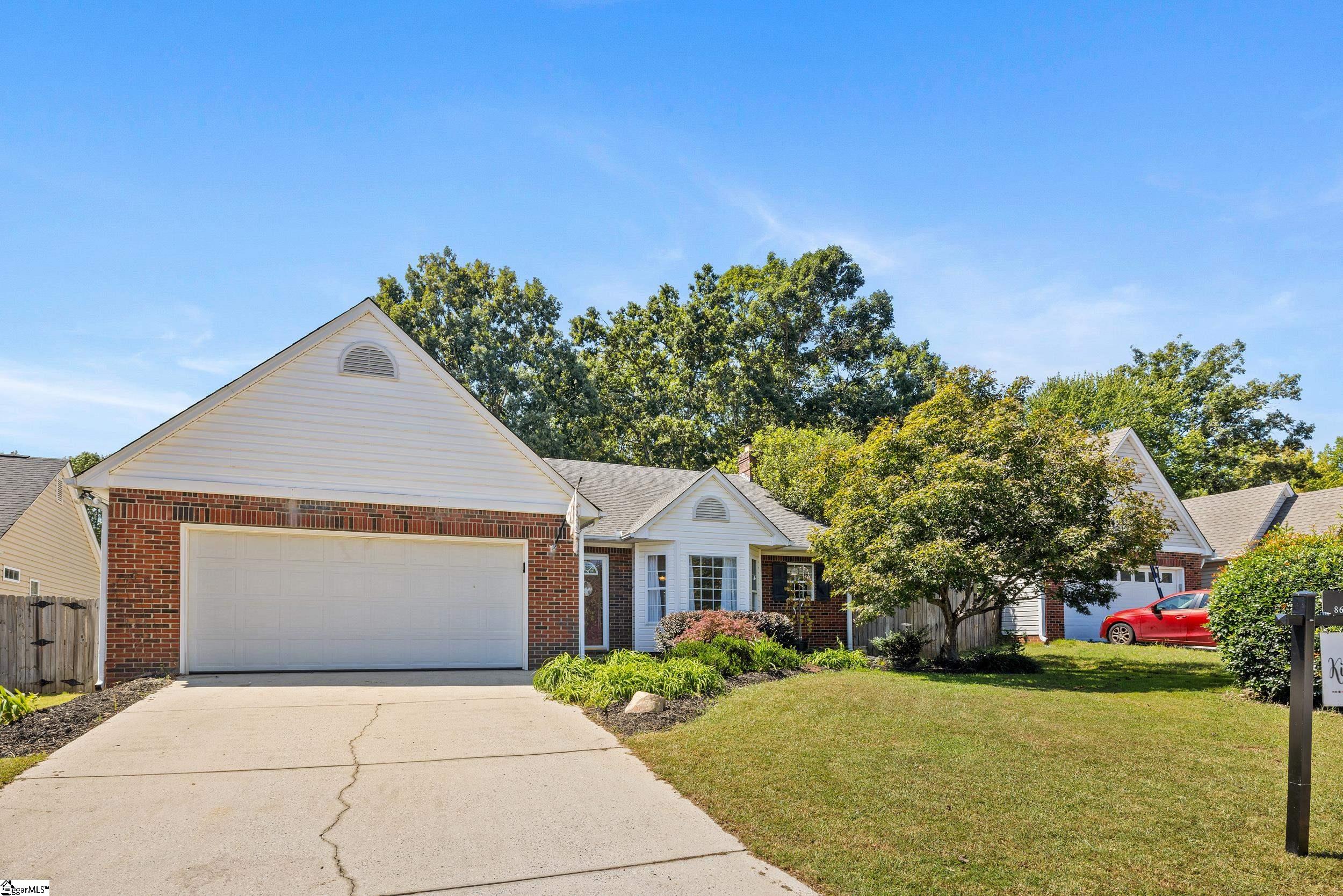 9 Hazelnut Court Taylors, SC 29687