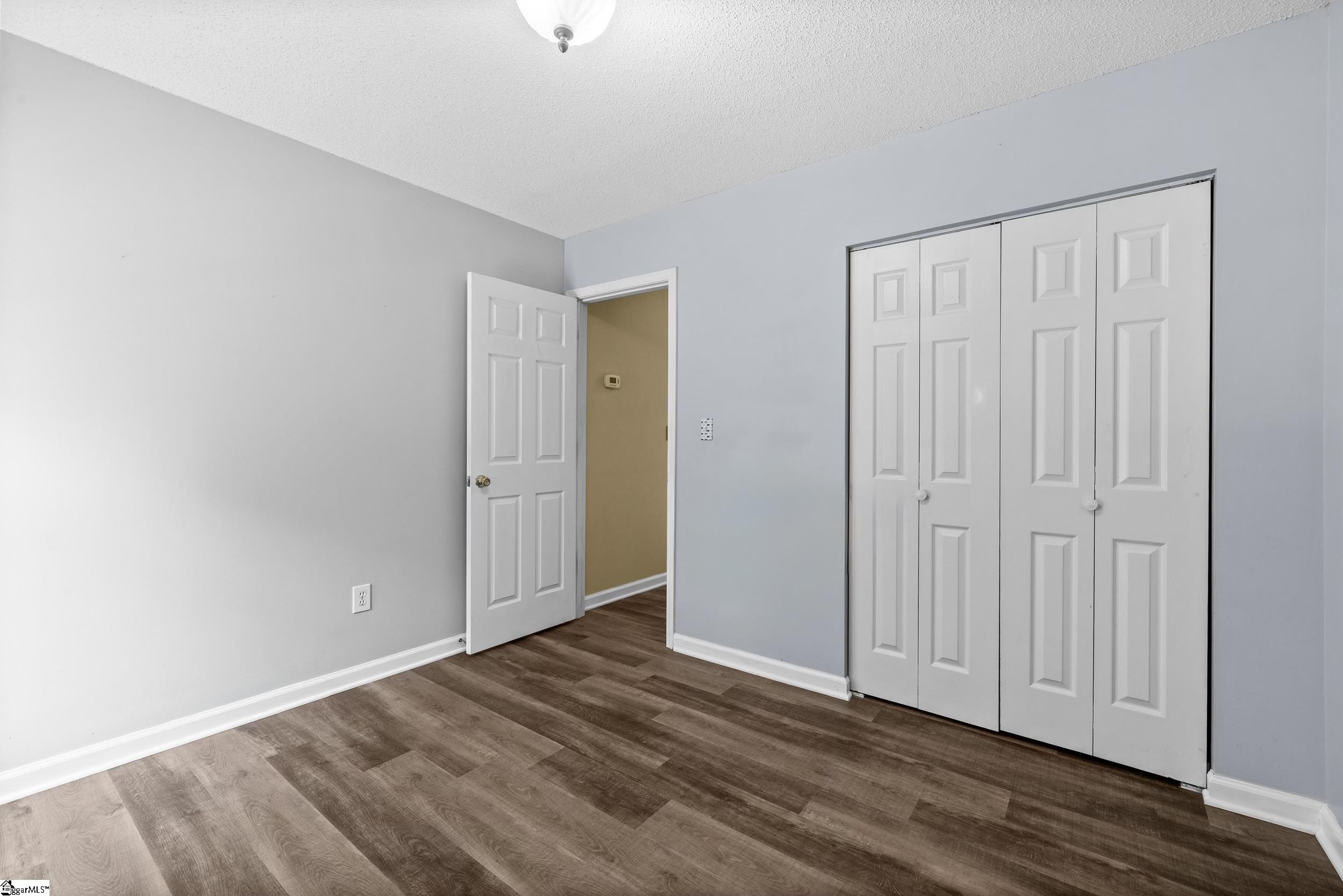 9 Hazelnut Court Taylors, SC 29687