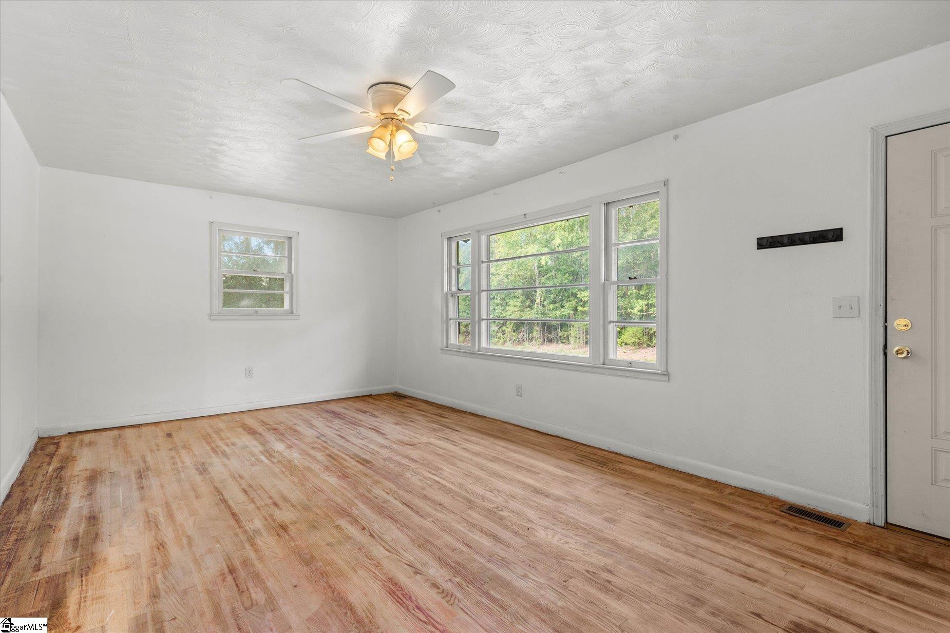 26610 Highway 221 N Enoree, SC 29335