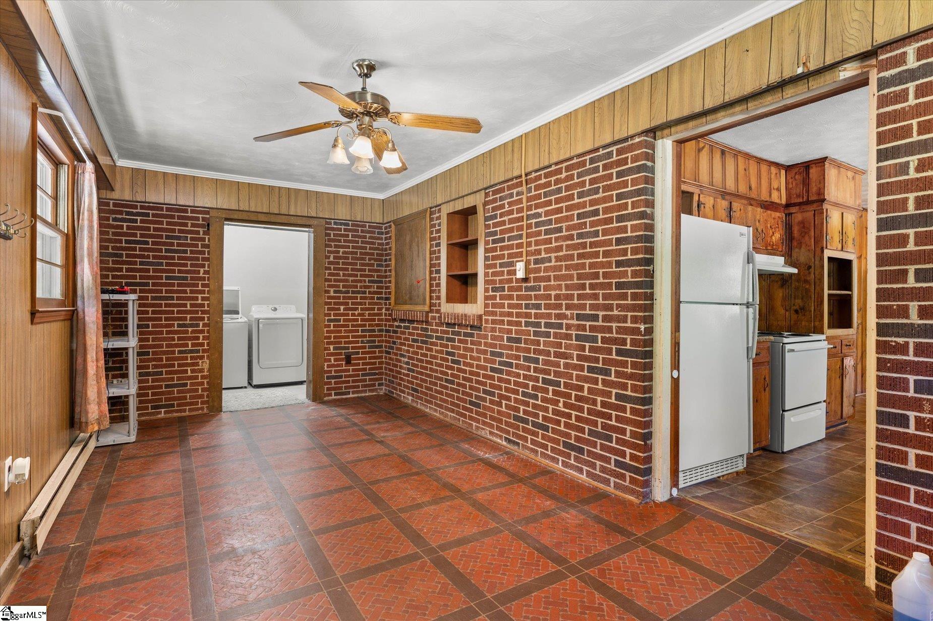 26610 Highway 221 N Enoree, SC 29335