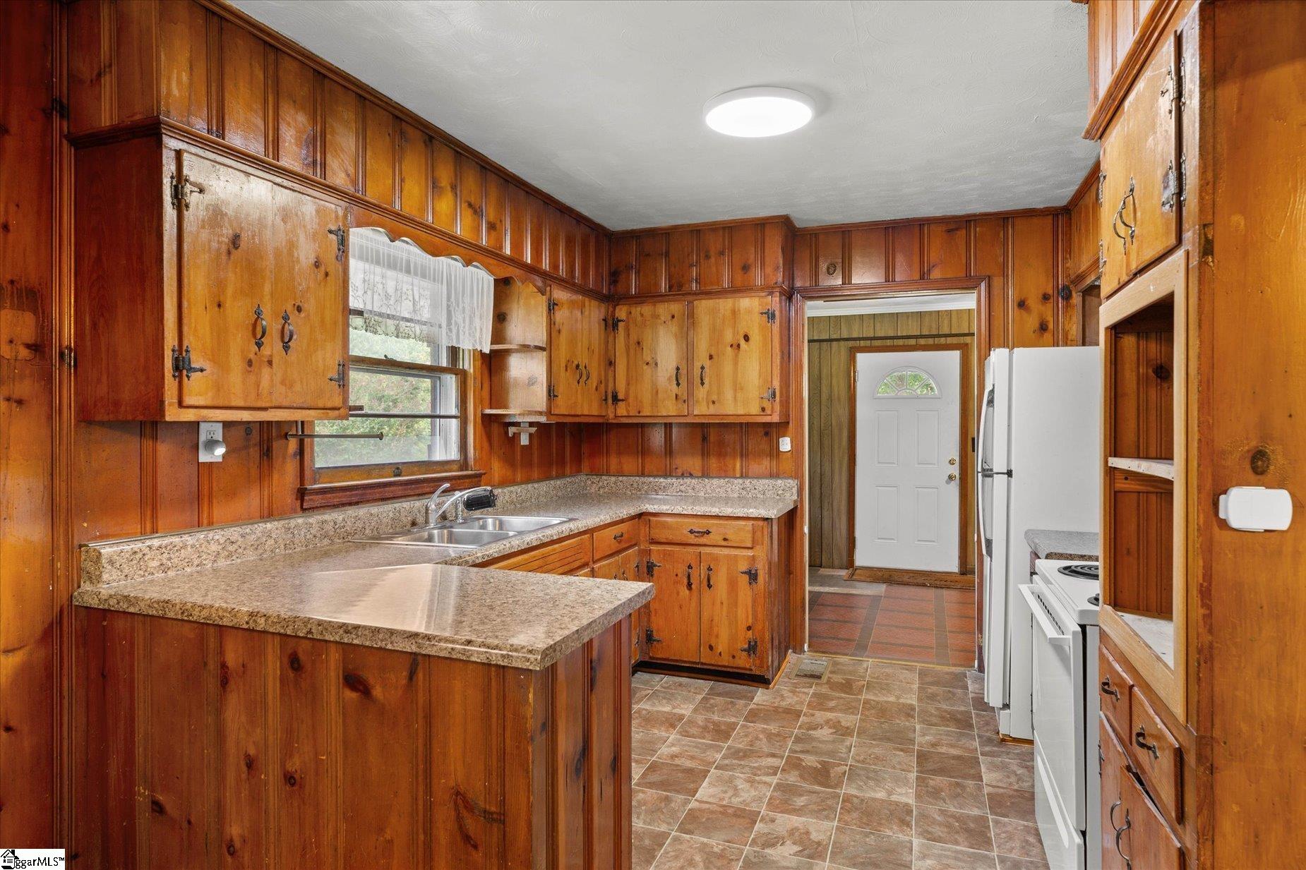 26610 Highway 221 N Enoree, SC 29335