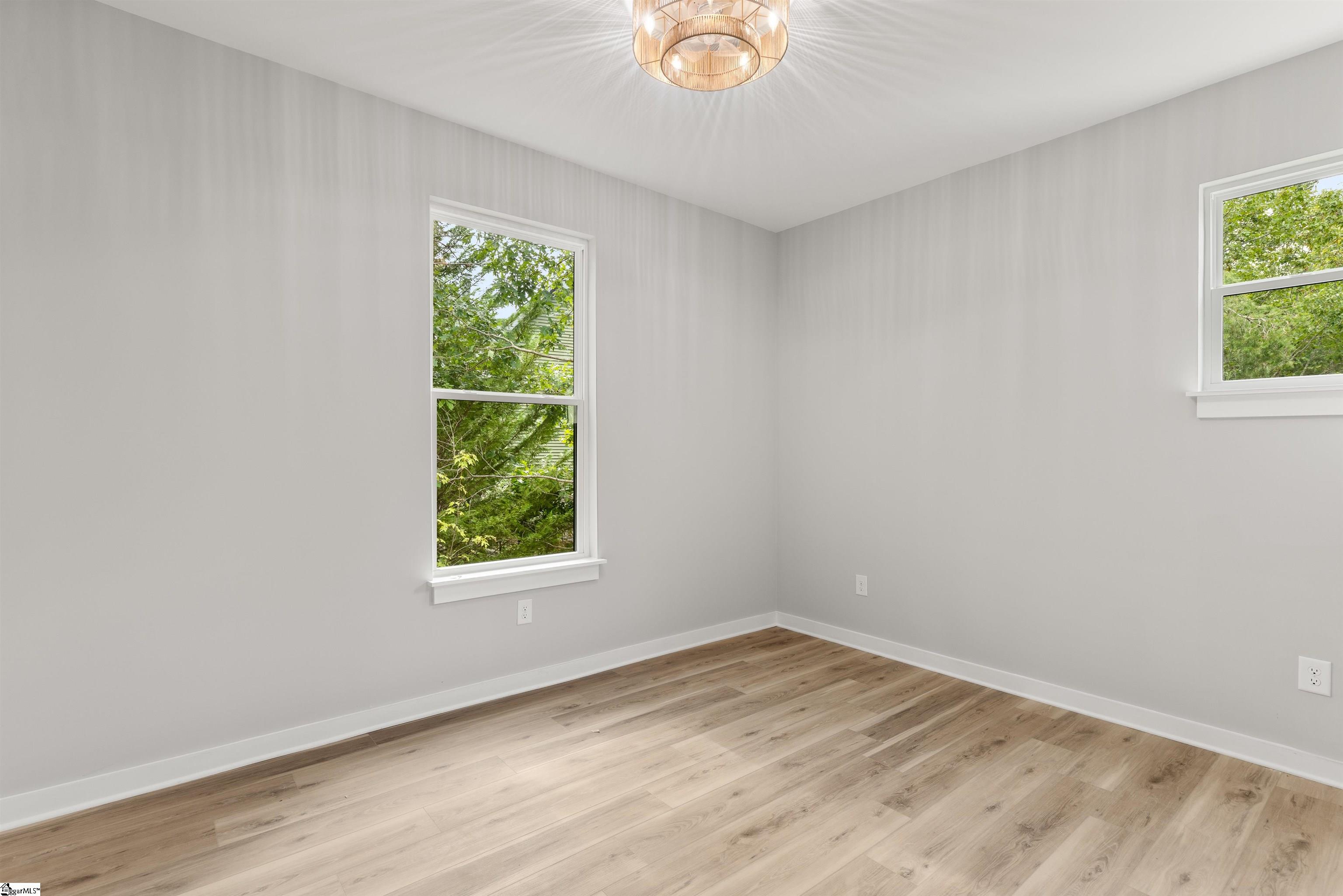 56 Packforest Road Taylors, SC 29687