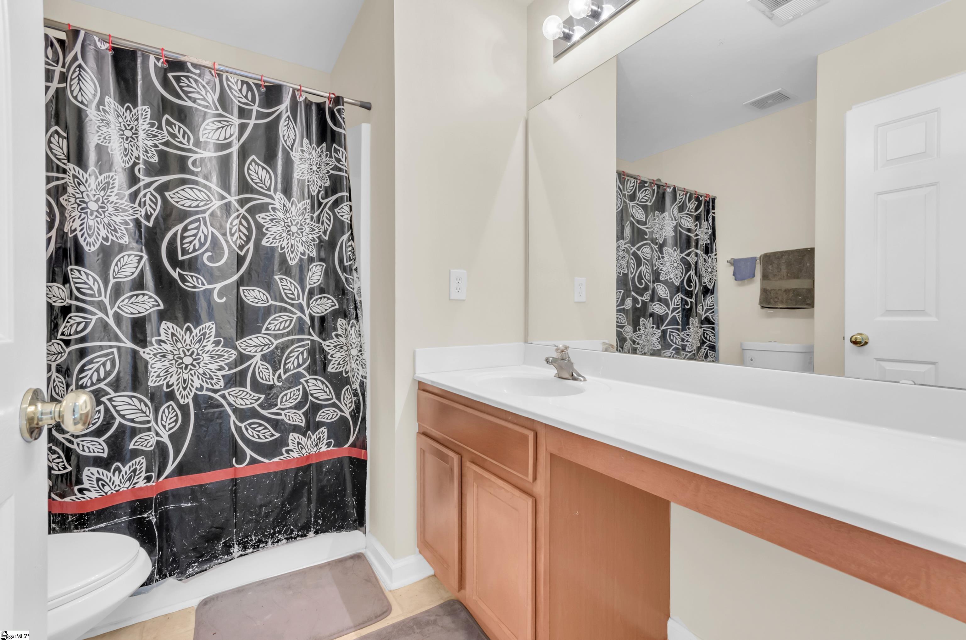 416 Scarlet Oak Drive Fountain Inn, SC 29644