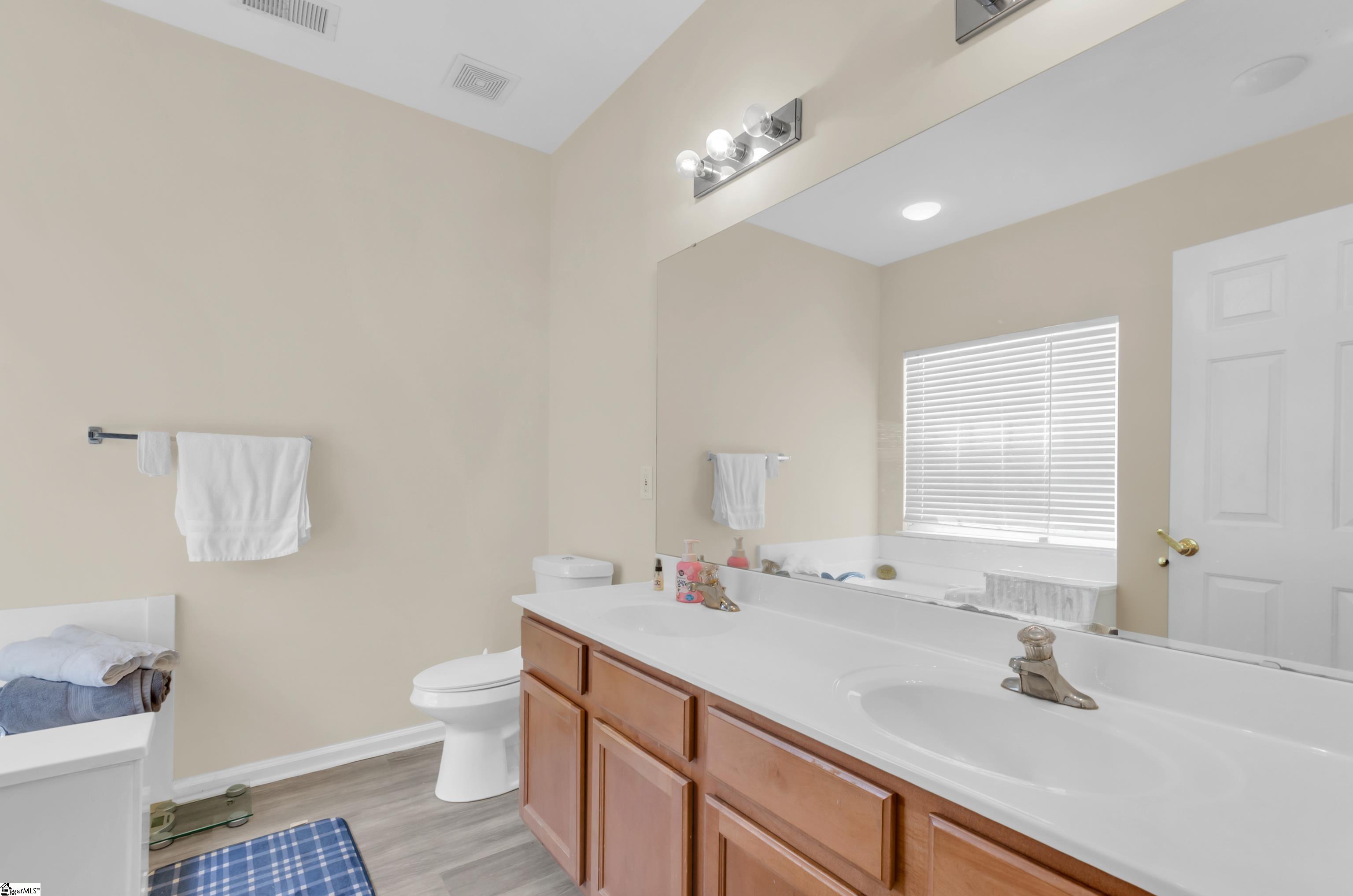 416 Scarlet Oak Drive Fountain Inn, SC 29644