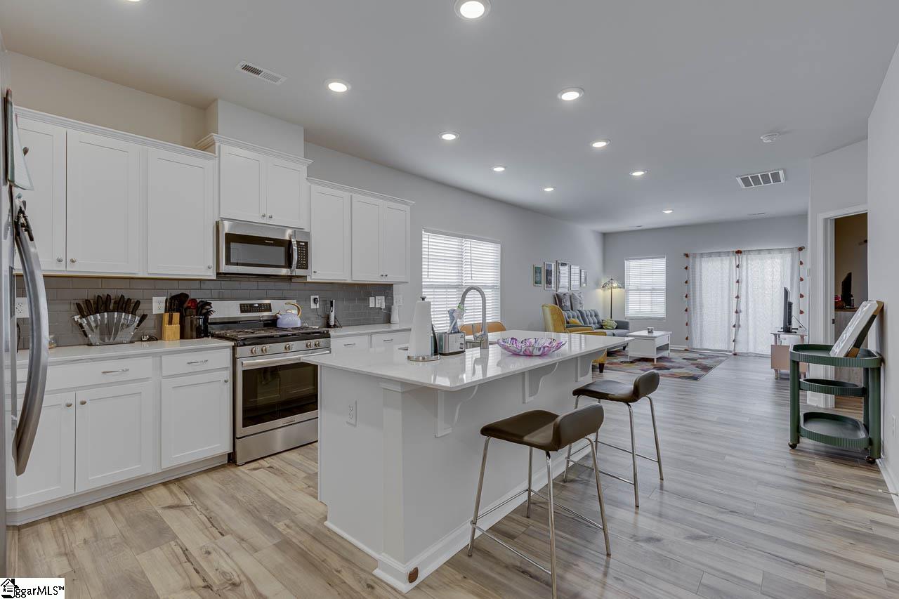 106 Paneer Lane Taylors, SC 29687