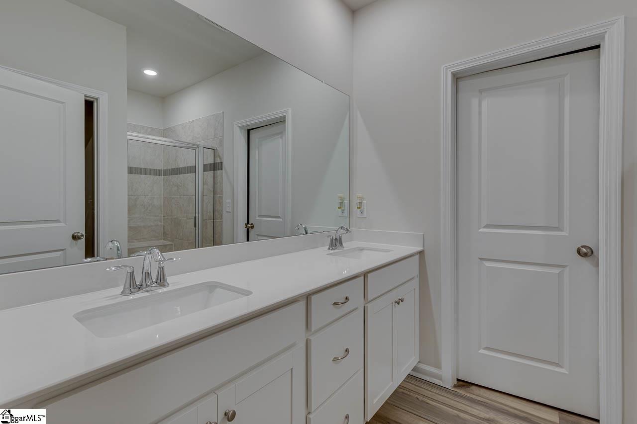 106 Paneer Lane Taylors, SC 29687