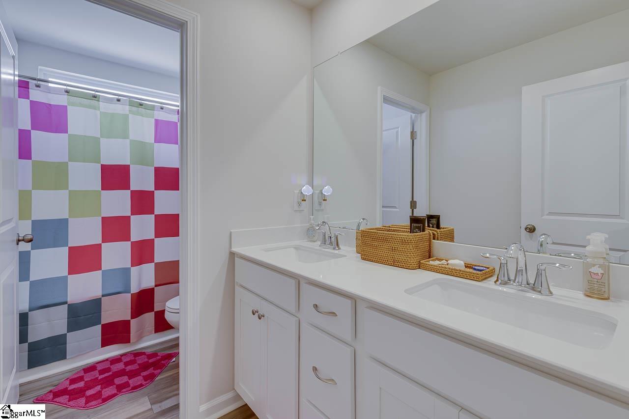 106 Paneer Lane Taylors, SC 29687
