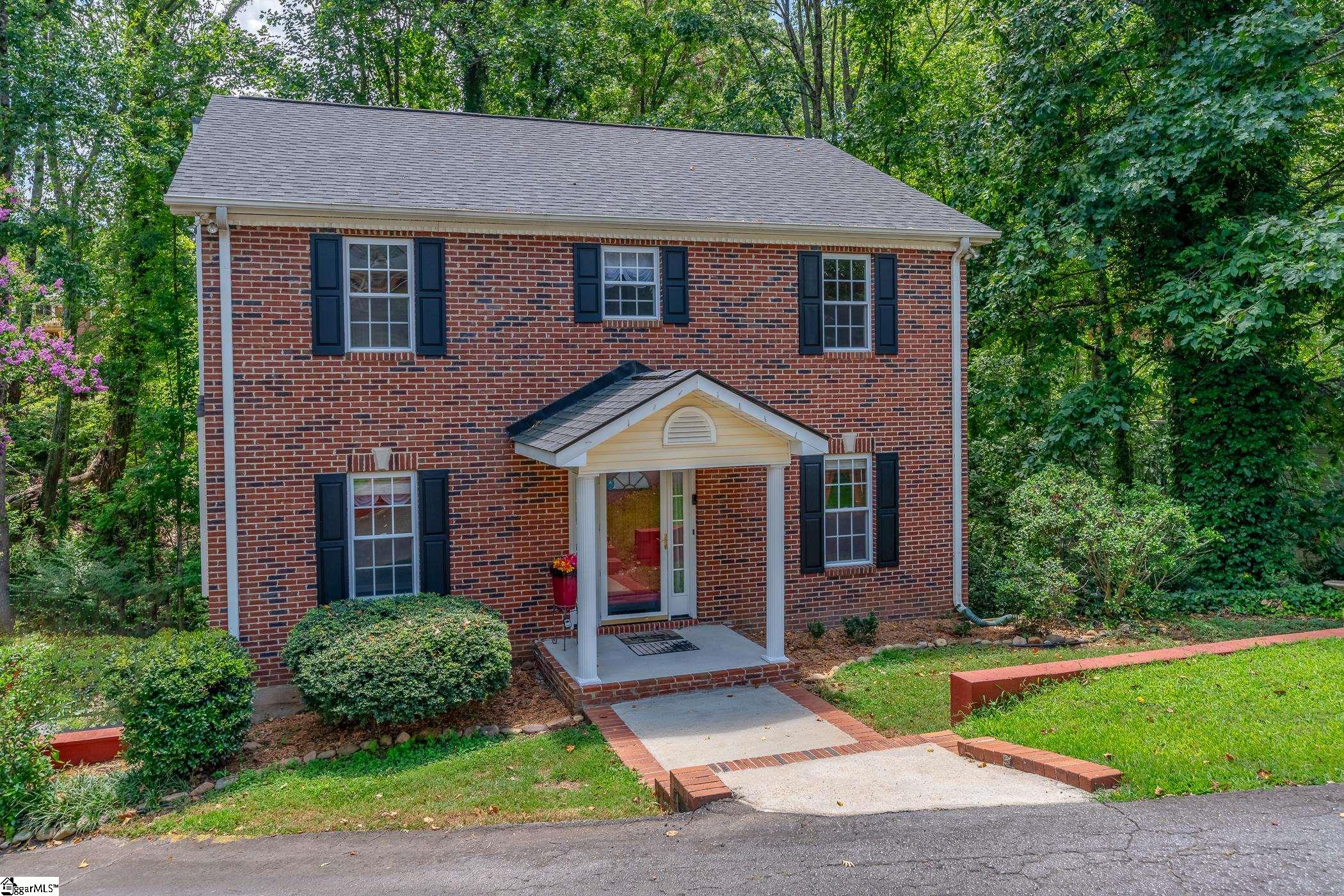105 Devonshire Lane Greenville, SC 29617-2013