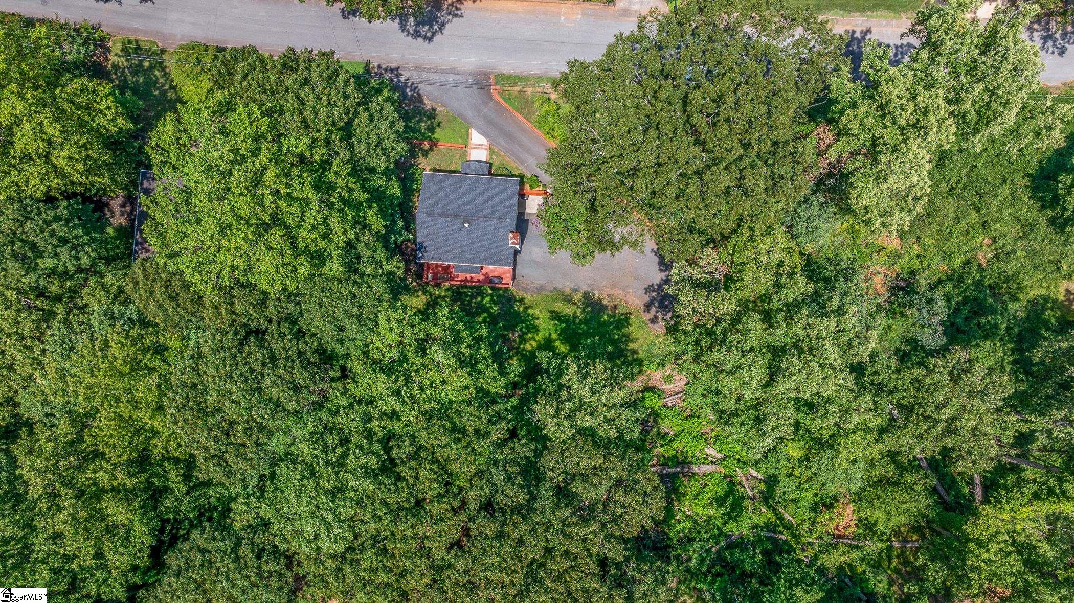 105 Devonshire Lane Greenville, SC 29617-2013
