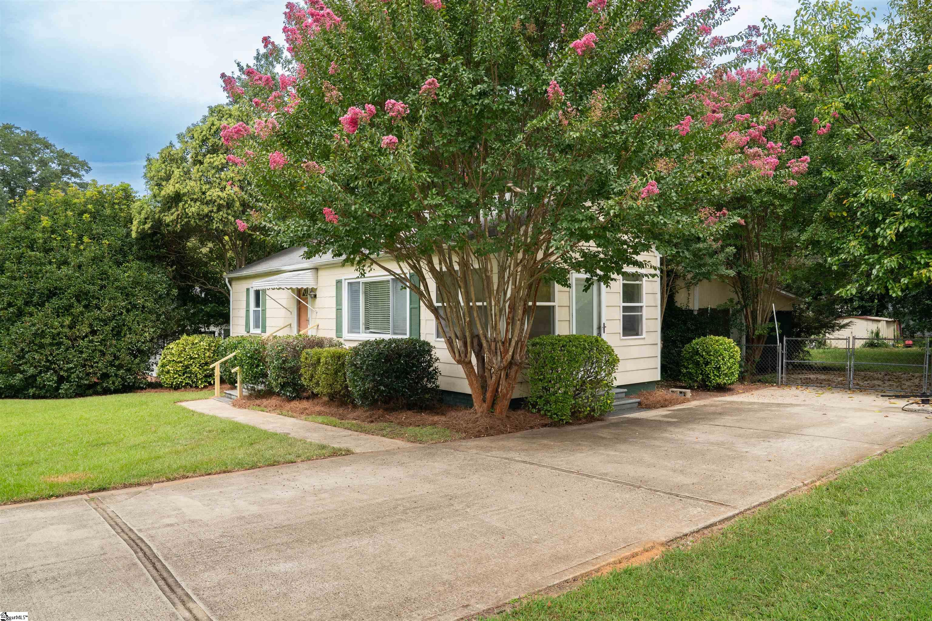 785 Jackson Street Spartanburg, SC 29303