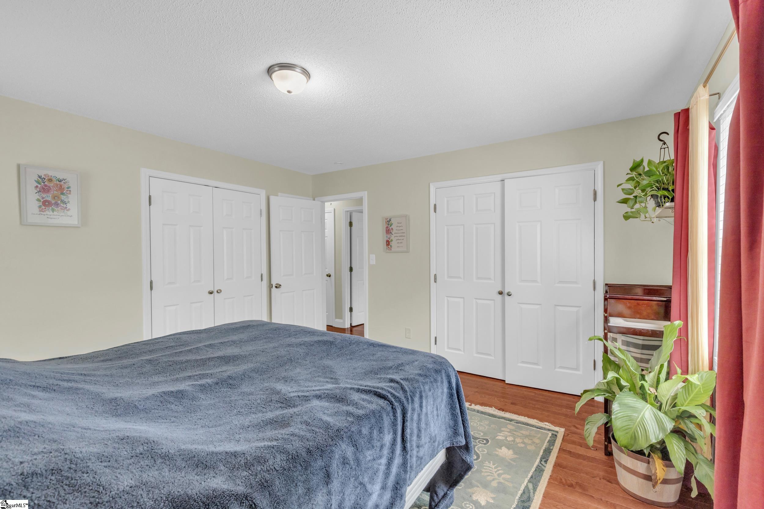 1 Oakleaf Drive Taylors, SC 29687