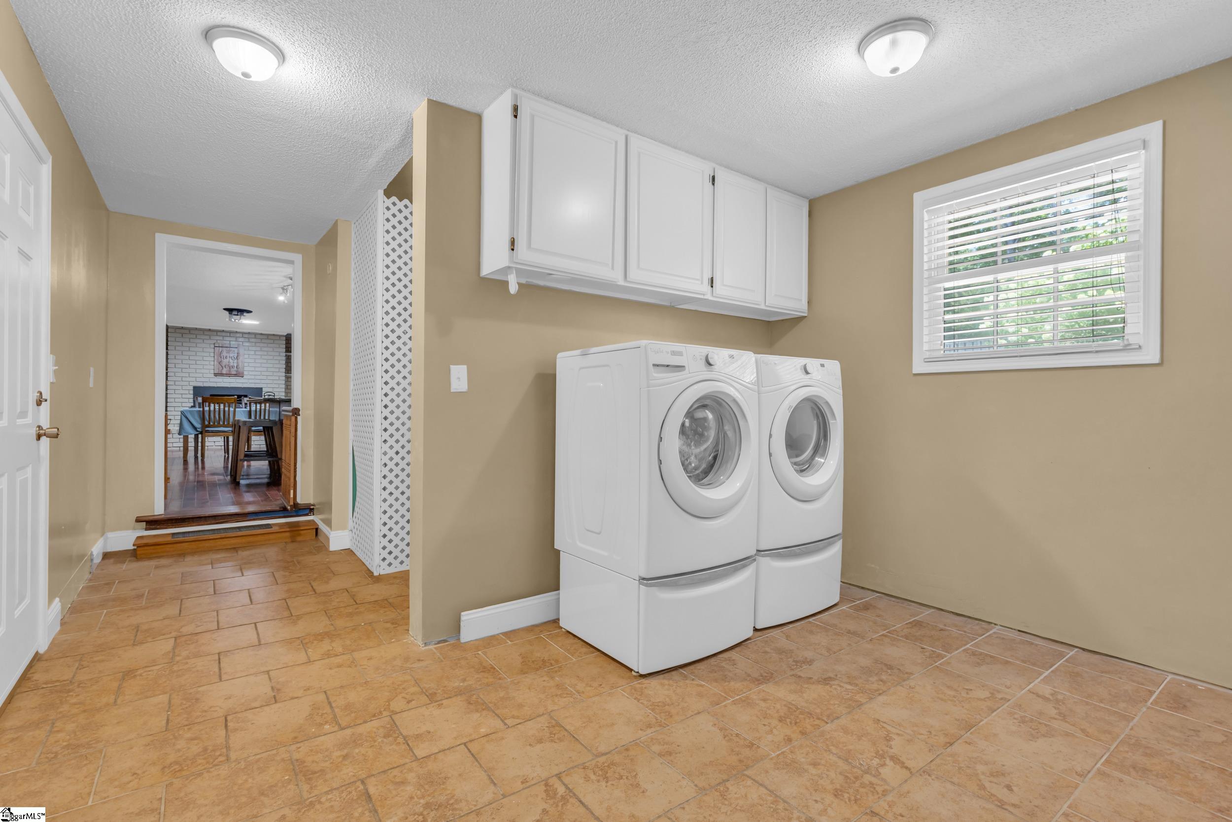 1 Oakleaf Drive Taylors, SC 29687