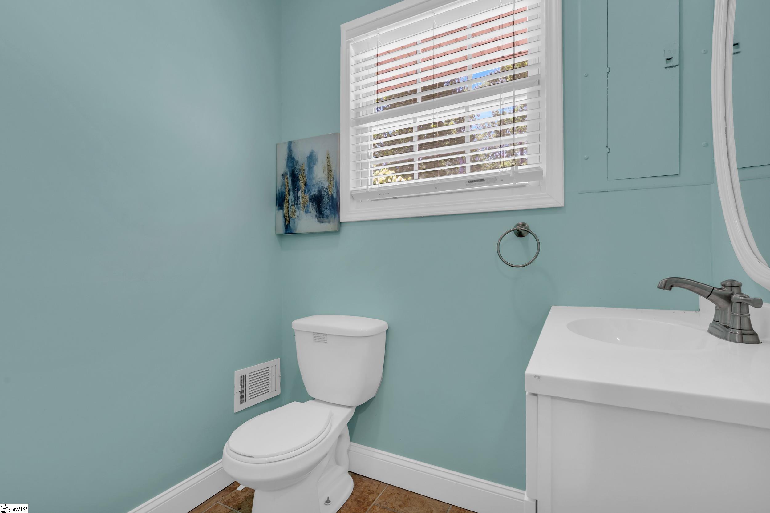 1 Oakleaf Drive Taylors, SC 29687