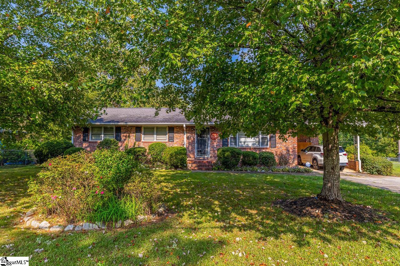 209 Burdette Street Spartanburg, SC 29307