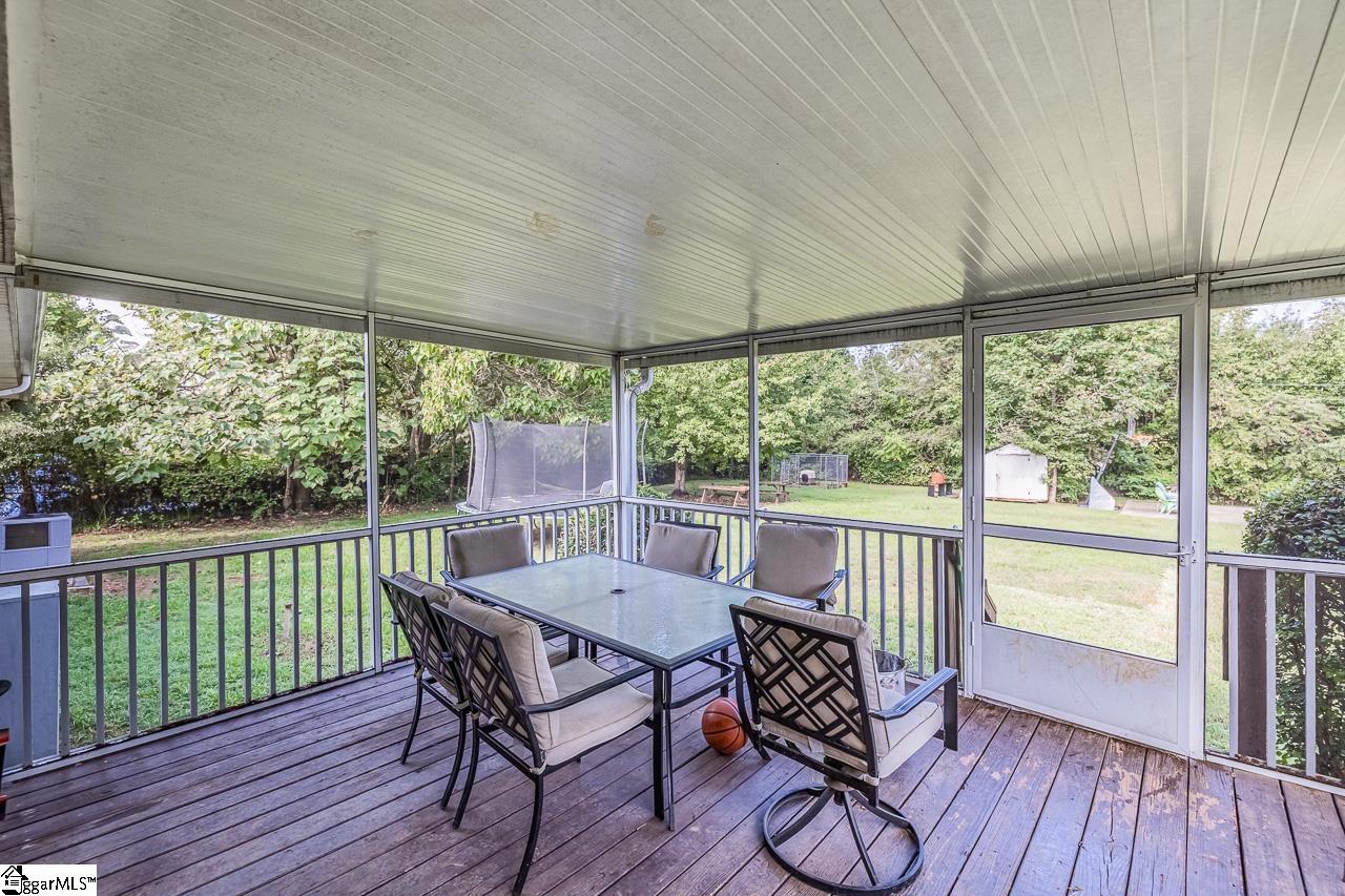 209 Burdette Street Spartanburg, SC 29307